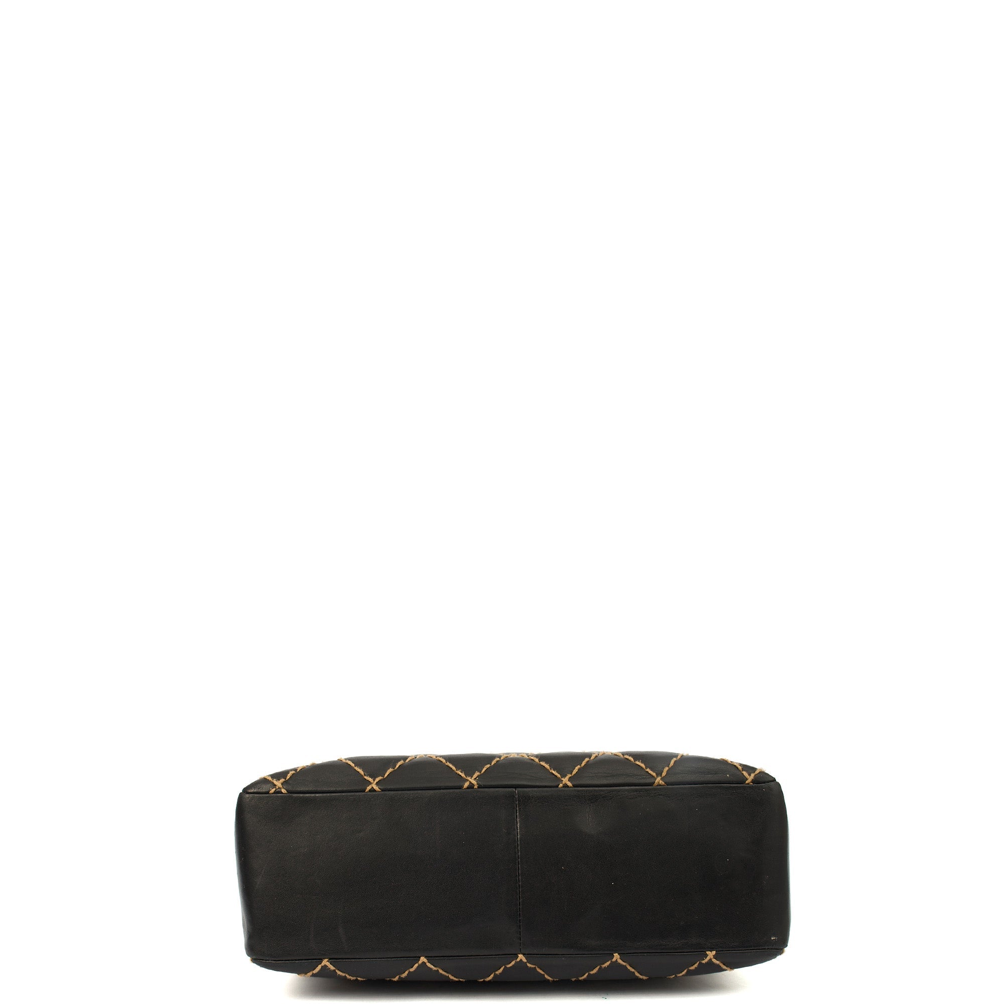 Chanel Shoulder Bag Wildstitch Flap Bag in Black, Leather