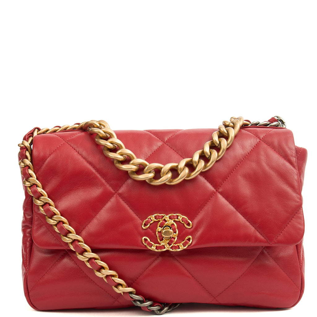 Chanel Shoulder Bag Chanel 19 in Red, Calfskin Leather