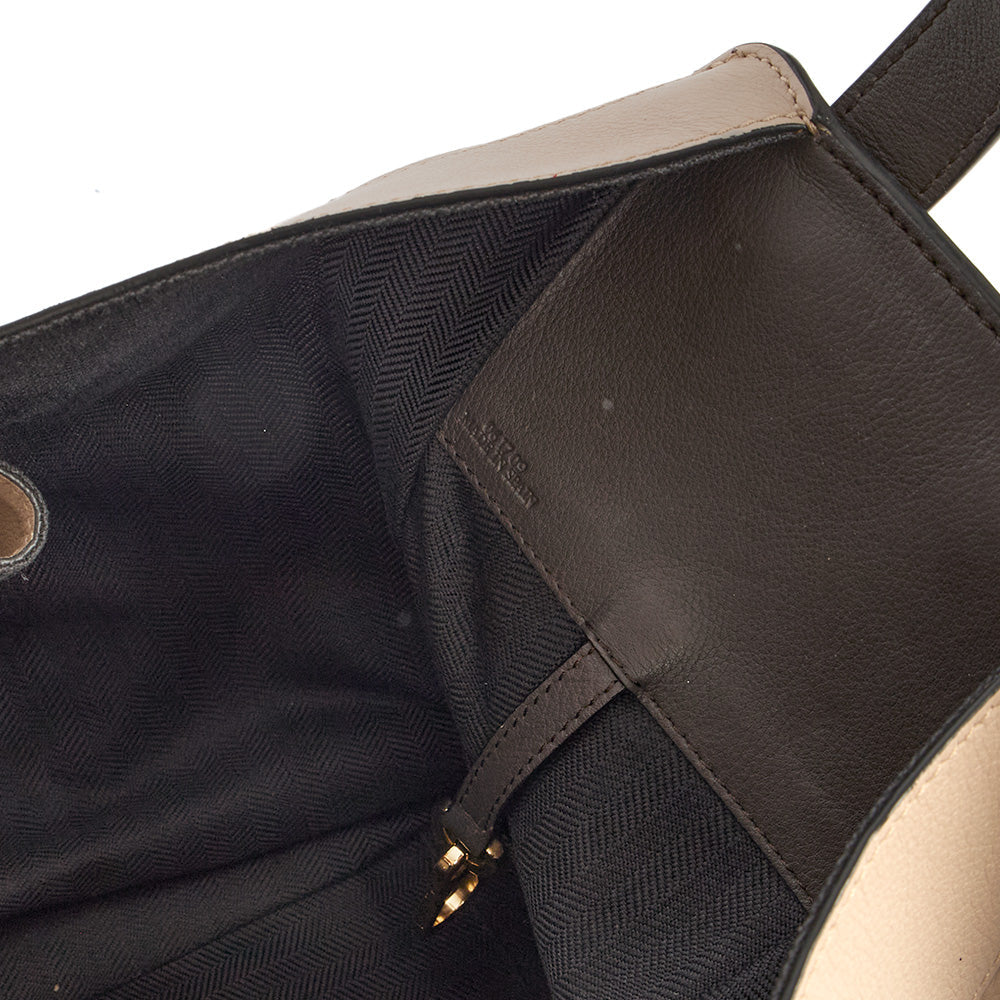 Loewe Shoulder Bag Hammock - Small in Neutral, Leather