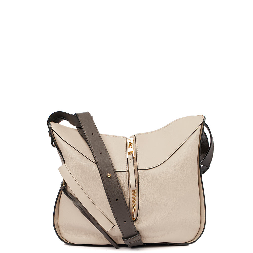 Loewe Shoulder Bag Hammock - Small in Neutral, Leather