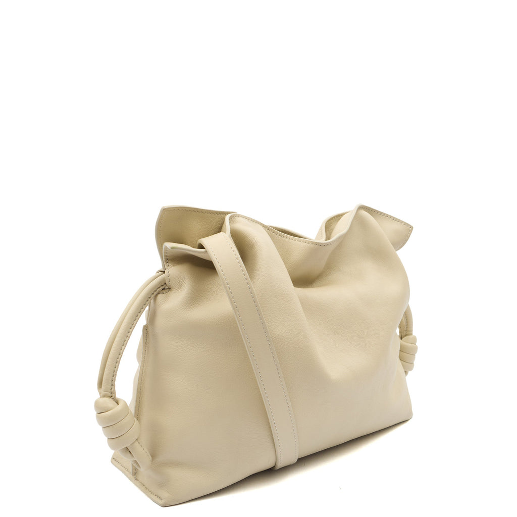 Loewe Flamenco -Medium in Sea salt, Leather