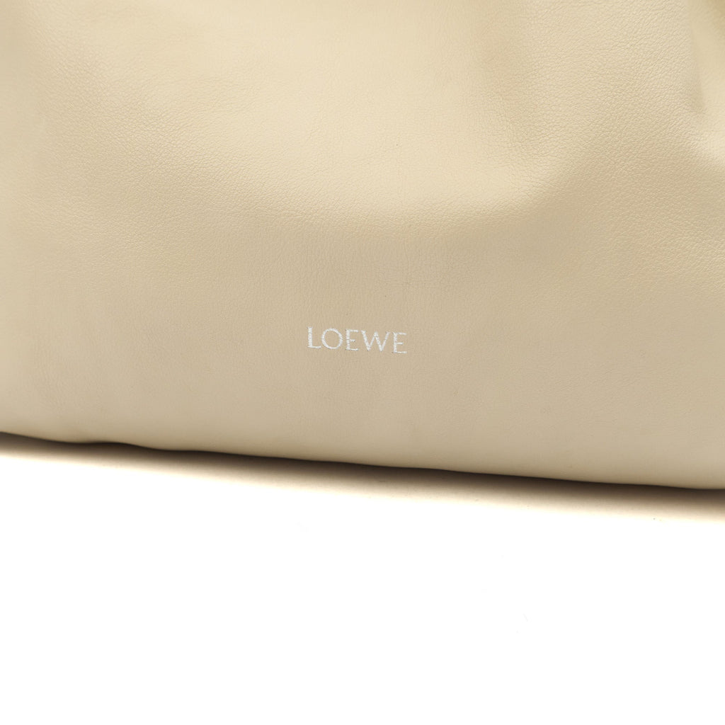 Loewe Flamenco -Medium in Sea salt, Leather