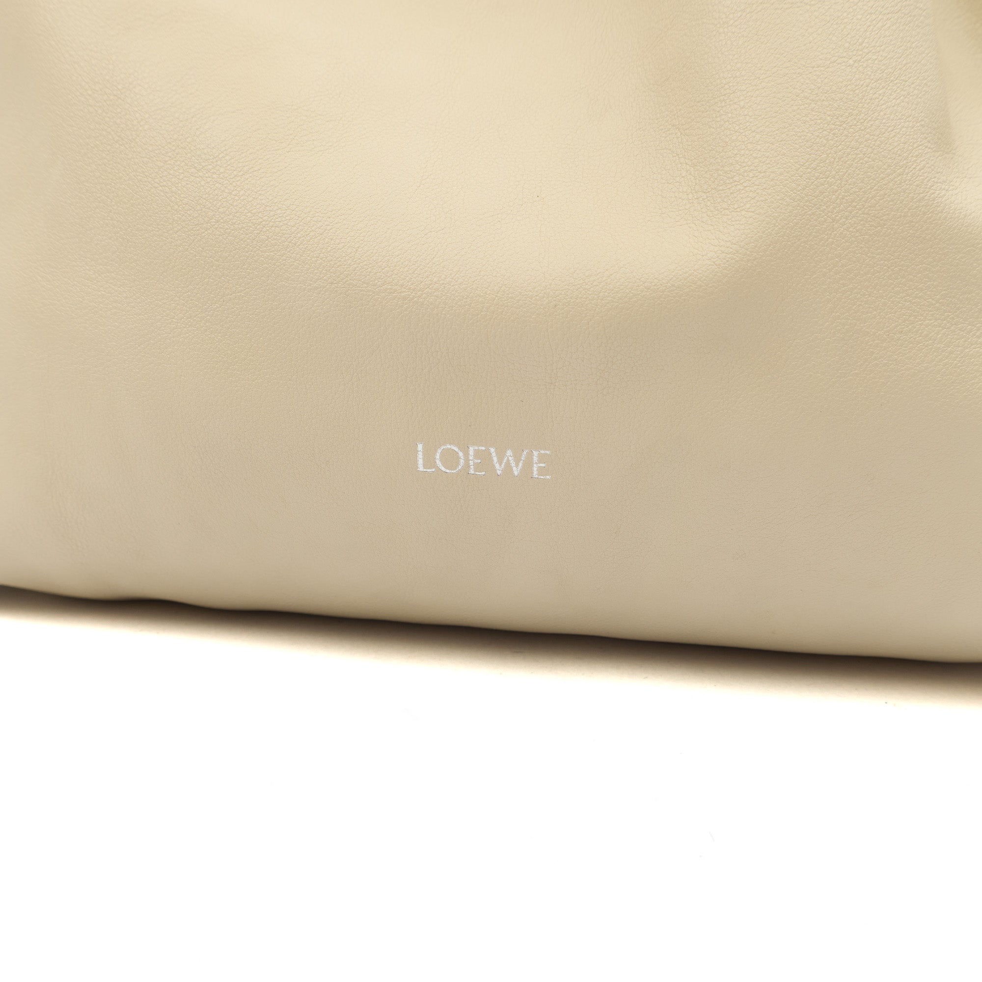 Loewe Flamenco -Medium in Sea salt, Leather