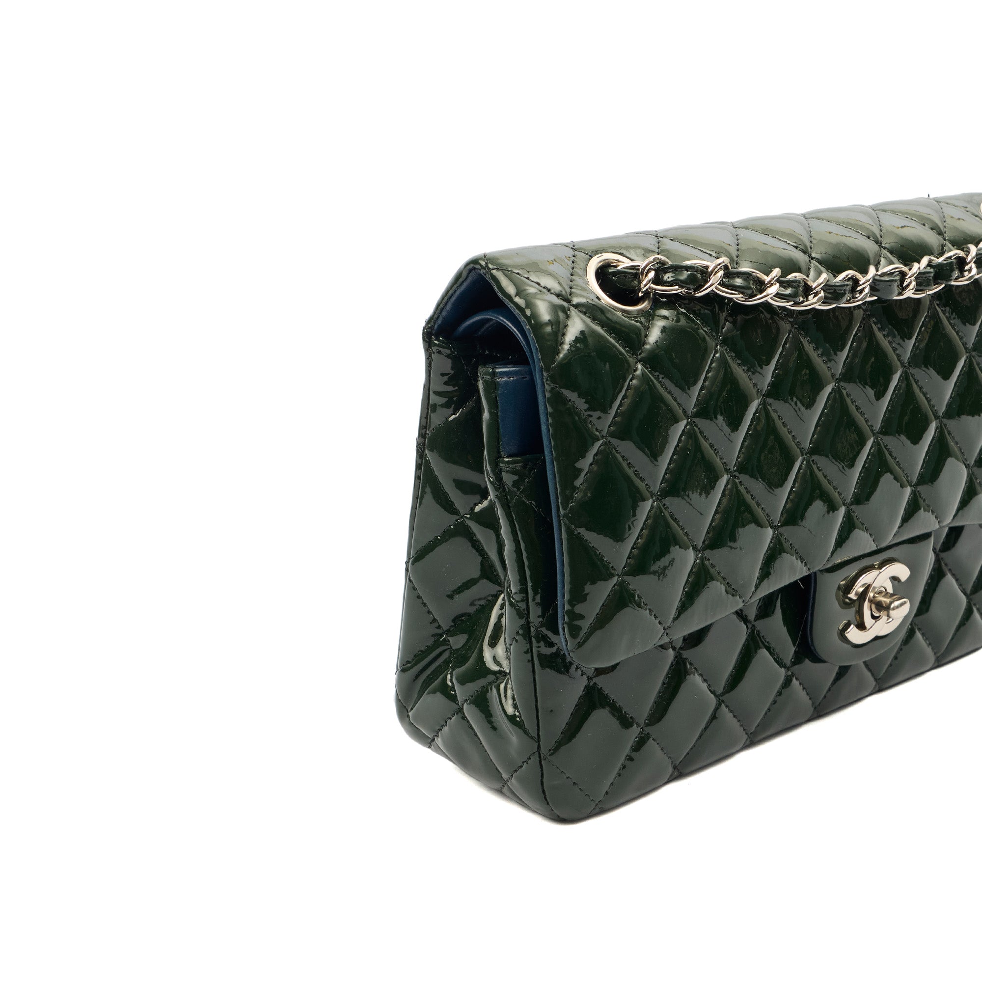 Chanel Shoulder Bag Classic Double Flap - Medium in Green, Patent Leather