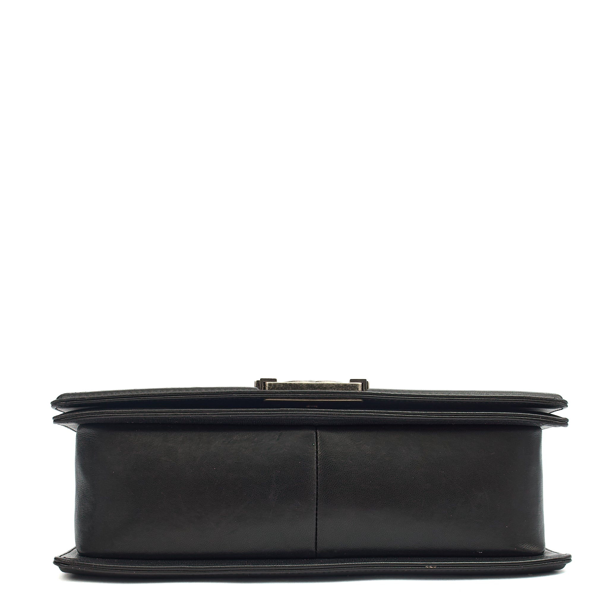 Chanel Shoulder Bag Boy - Medium in Black, Lambskin Leather
