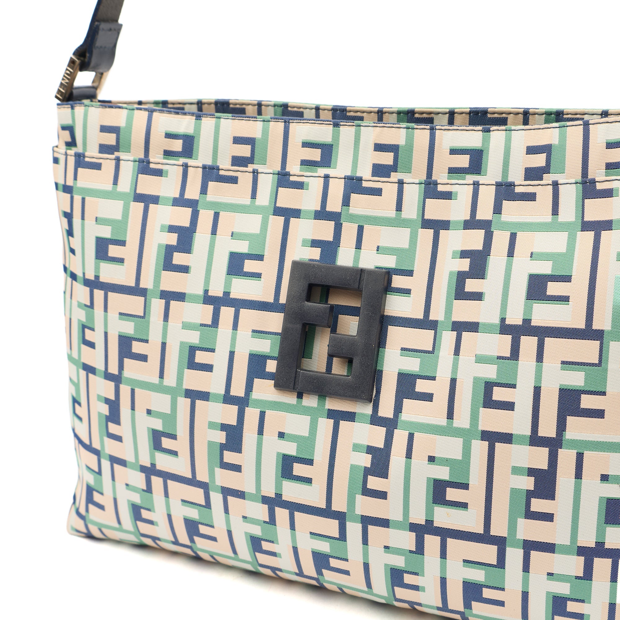 Fendi Shoulder Bag Zucca Tote in Green, Leather