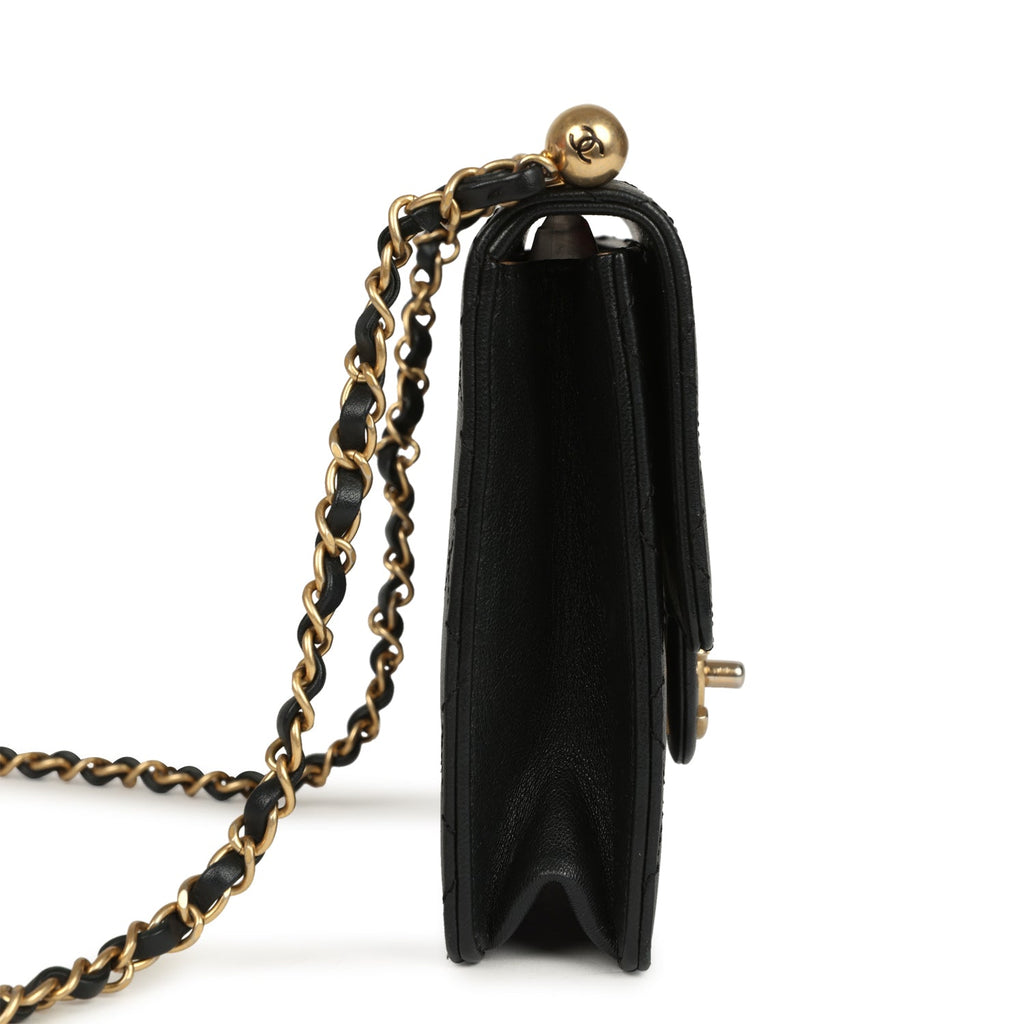 Pre-owned Chanel Chic Pearls Flap Bag Black Calfskin Brushed Gold Hardware