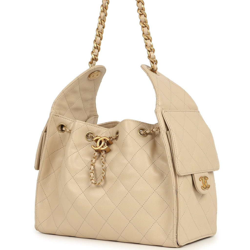 Pre-owned Chanel Small 25 Hobo Bag Beige Caviar Antique Gold Hardware