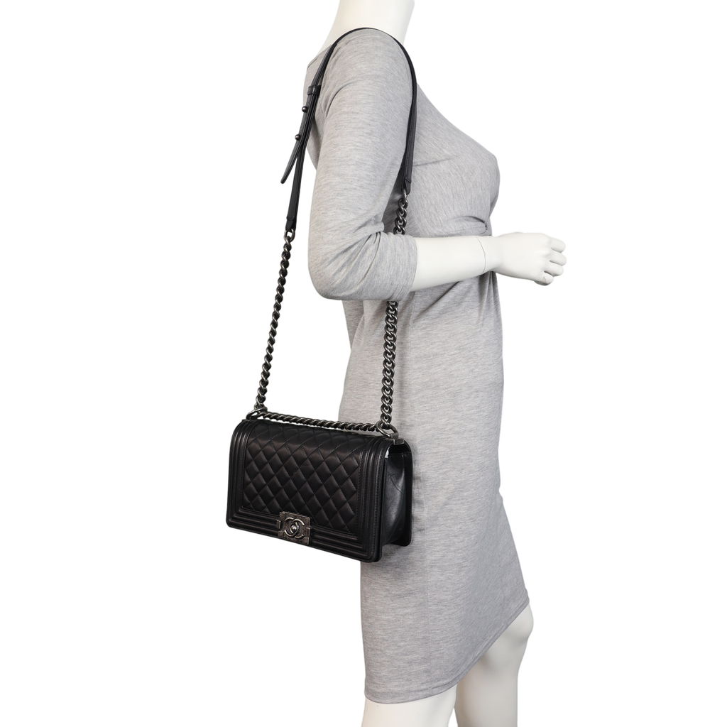 Chanel Boy Old Medium