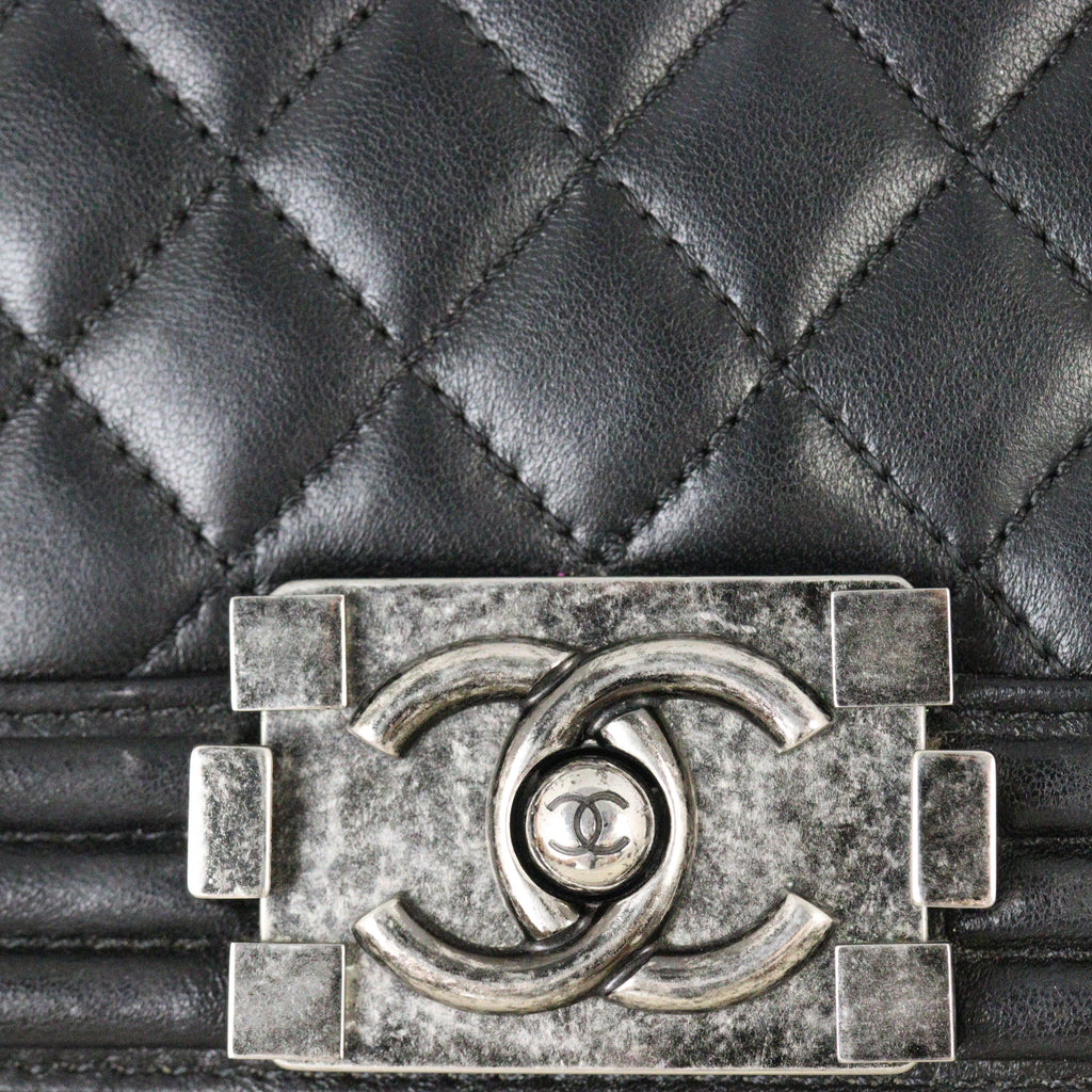 Chanel Boy Old Medium