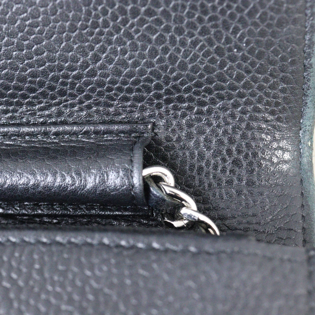 Chanel Classic Wallet on Chain