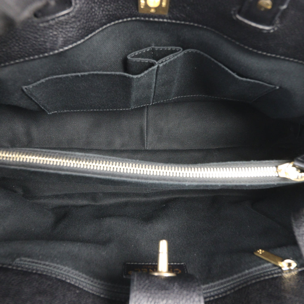 Chanel Caviar Shopping Tote Large