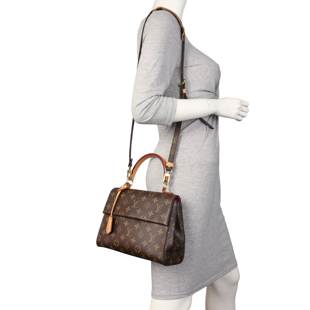 Louis Vuitton Cluny BB Monogram