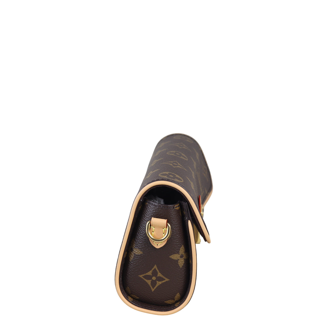 Louis Vuitton Camille Pochette Monogram