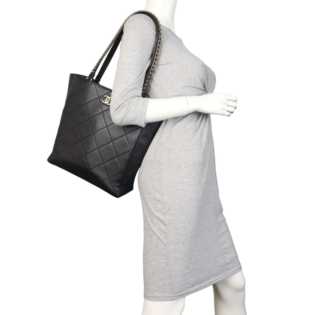 Chanel CC Chain Shopping Tote