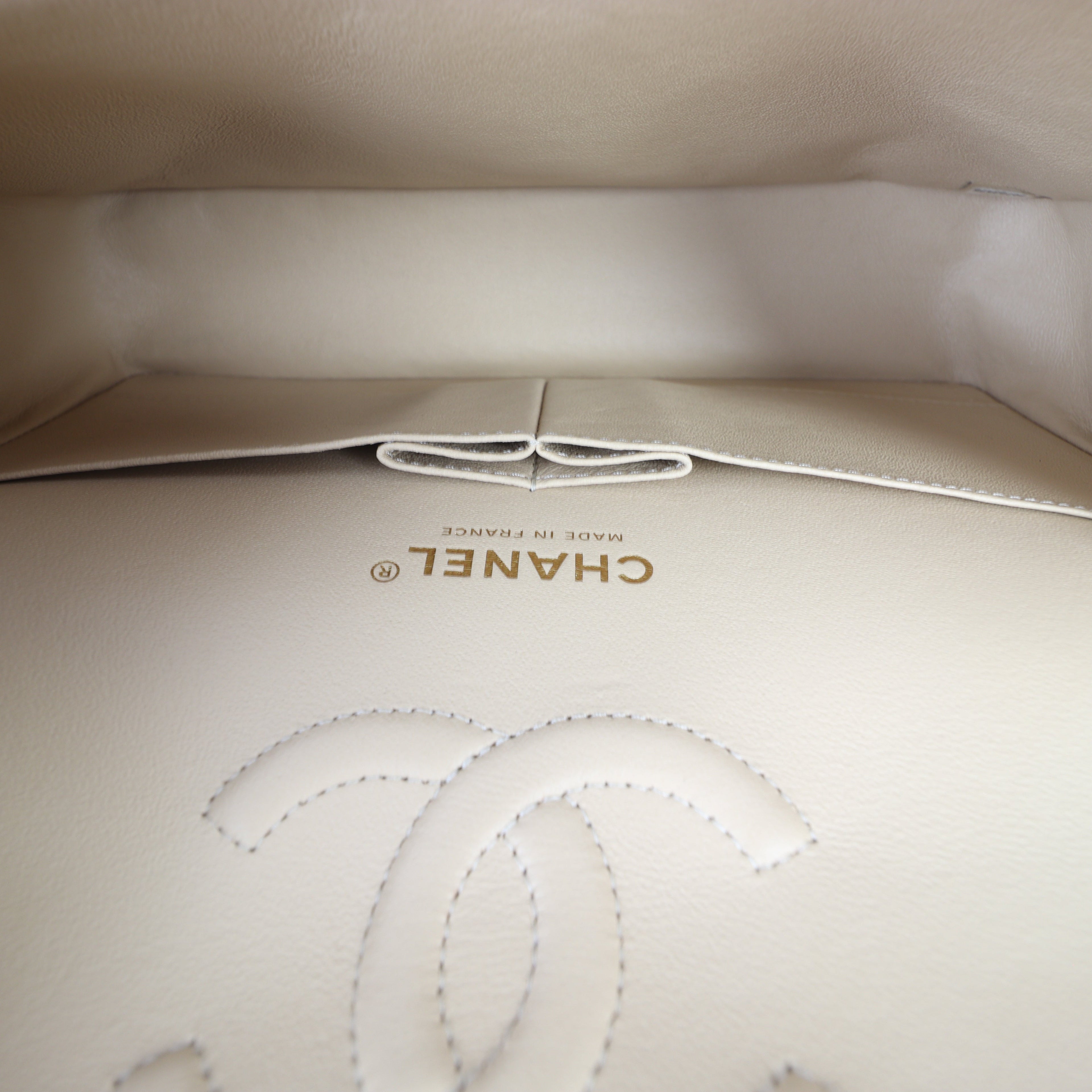 Chanel Classic Double Flap Medium Caviar