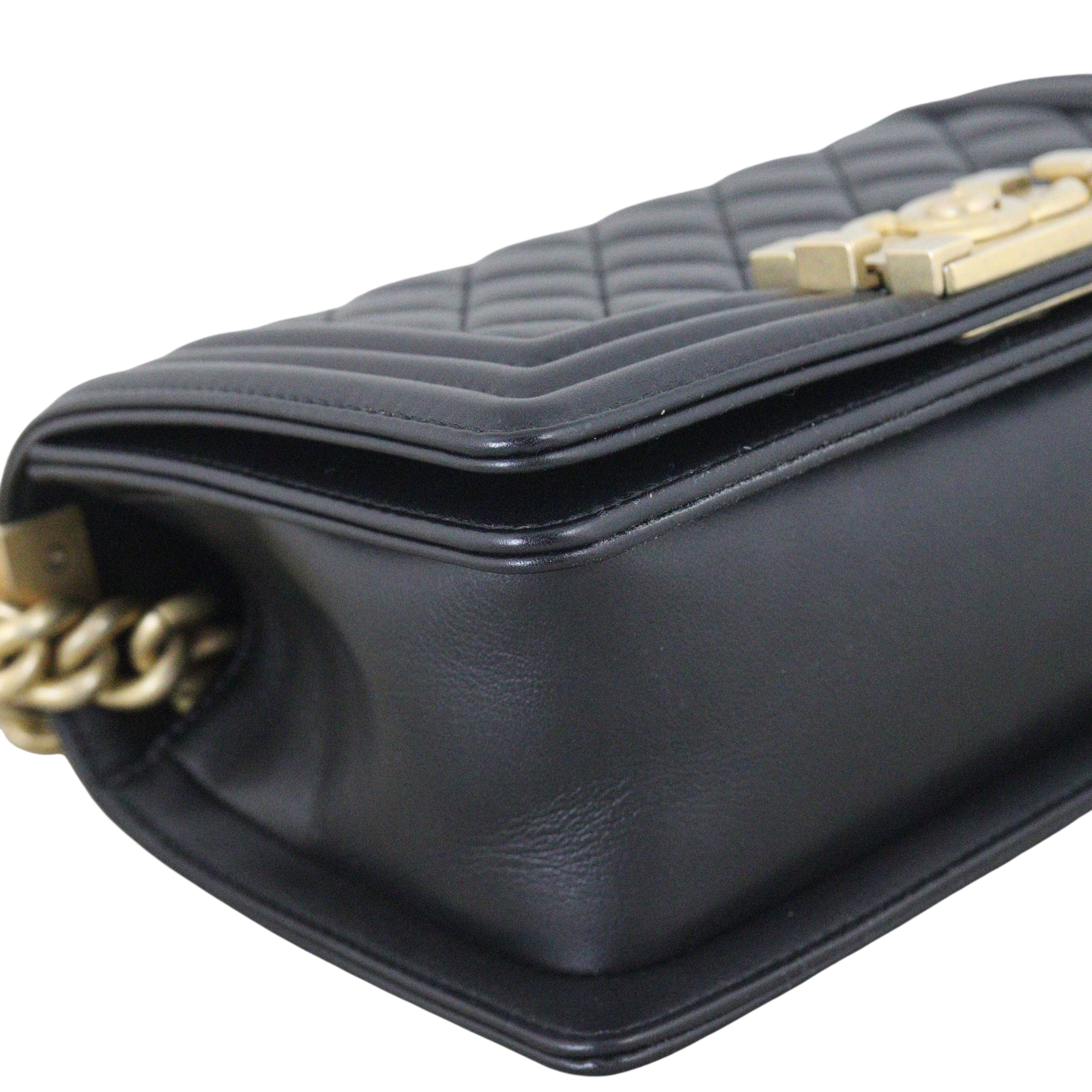 Chanel Boy Small