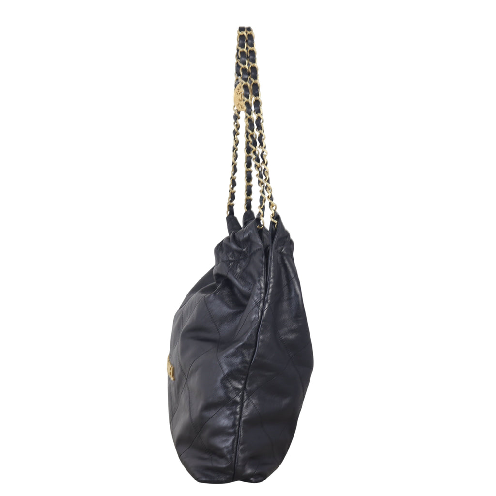Chanel 22 Hobo Medium