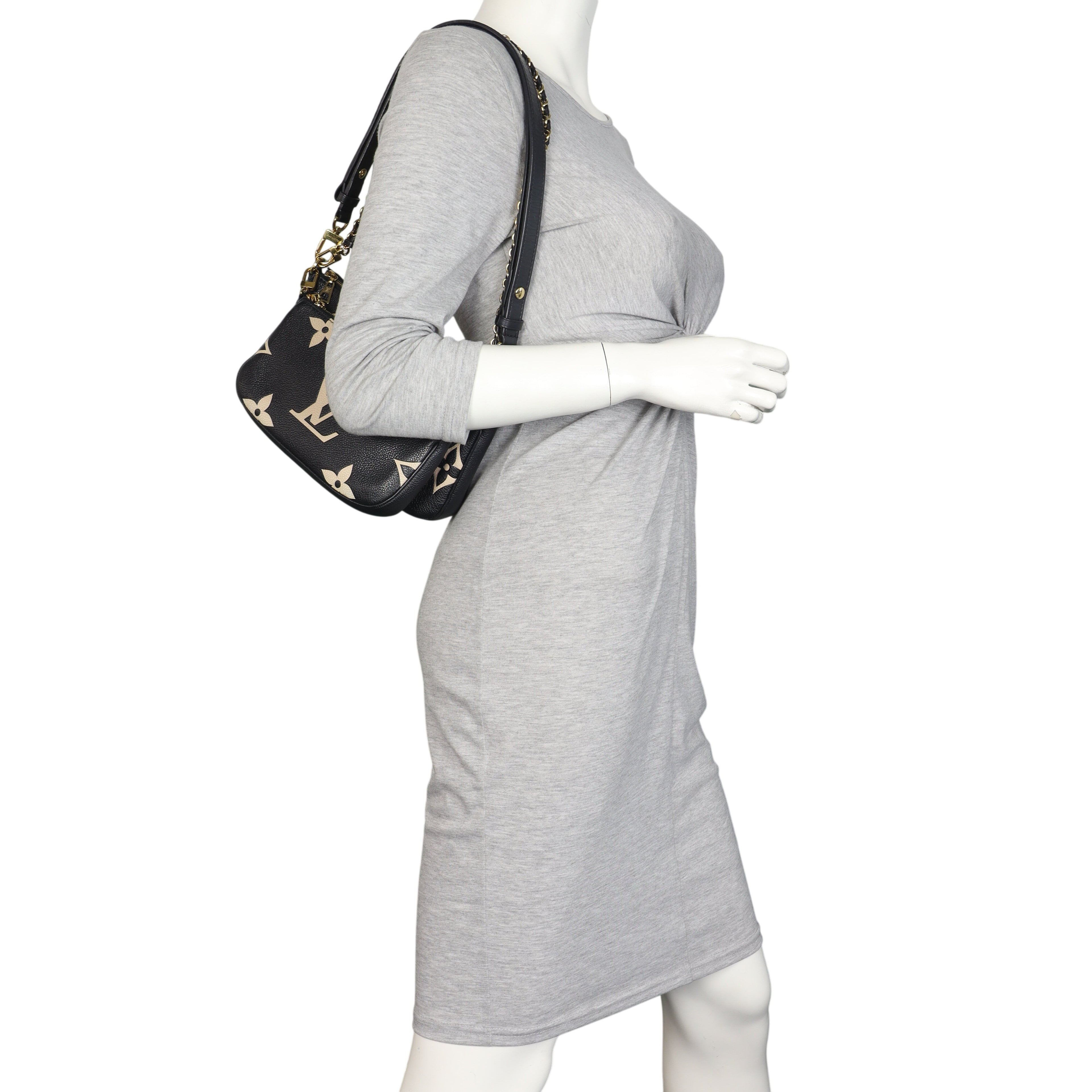 Louis Vuitton Multi Pochette Accessoires Monogram Empreinte Giant Bicolour