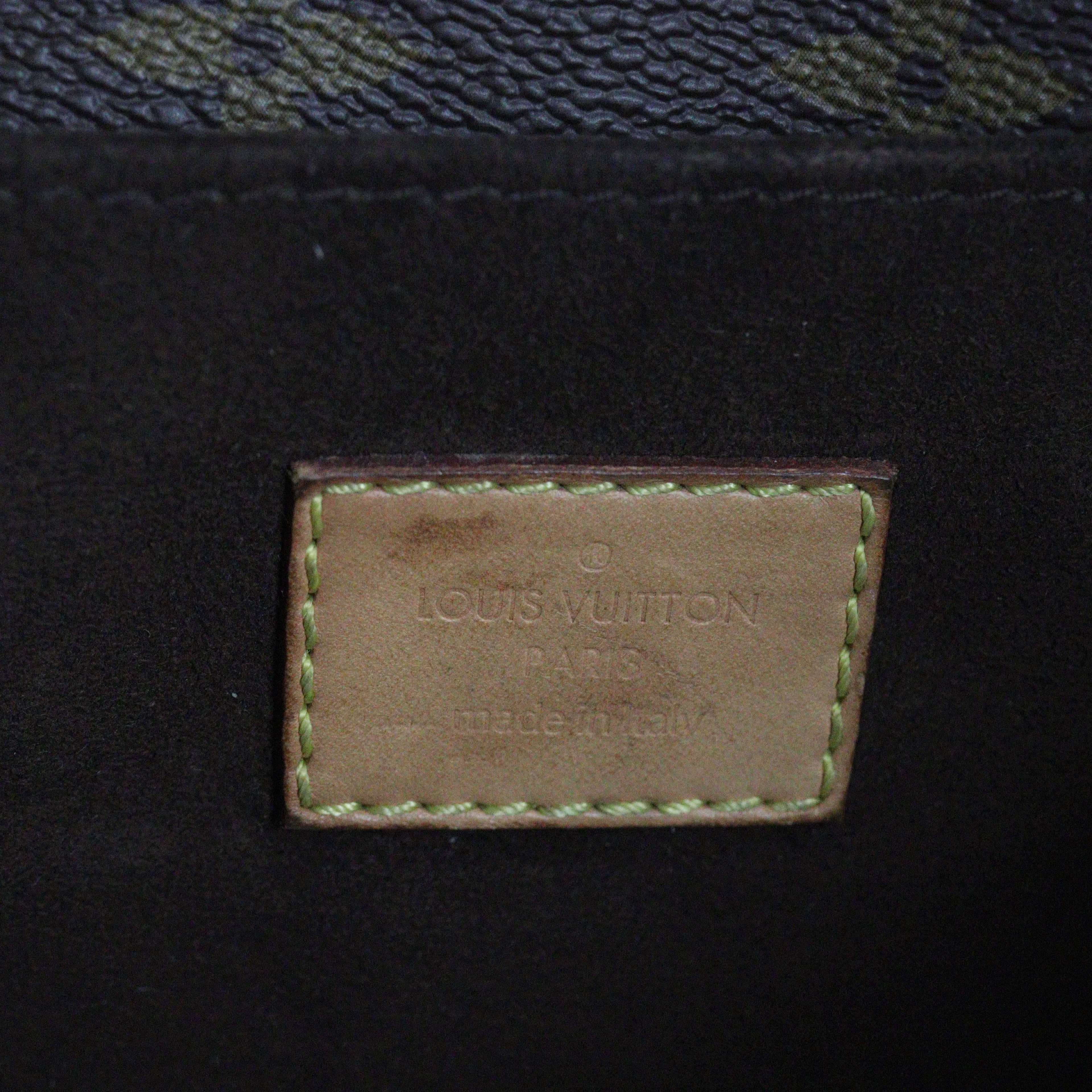 Louis Vuitton Pochette Metis Monogram