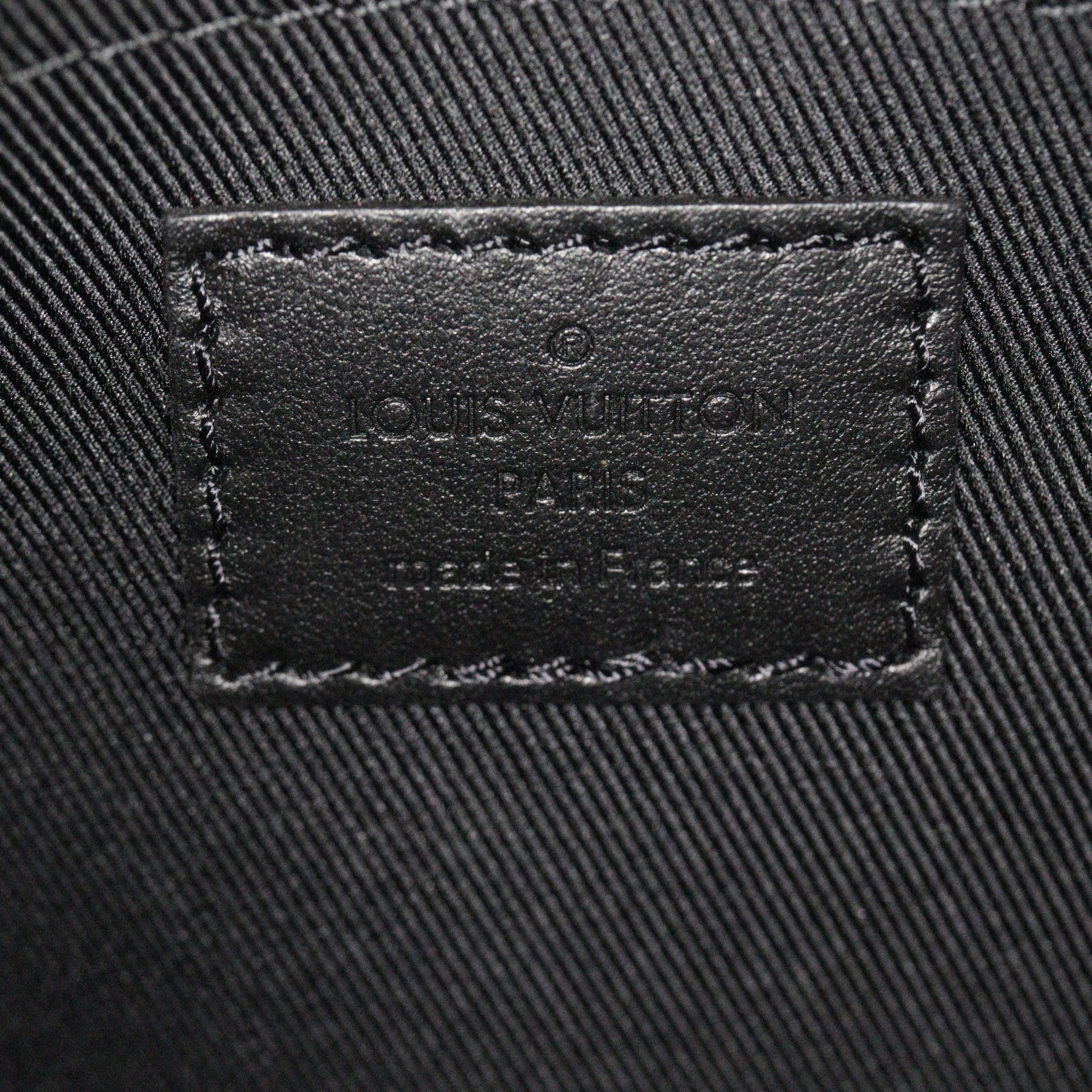 Louis Vuitton Rubber Cruiser Messenger Monogram