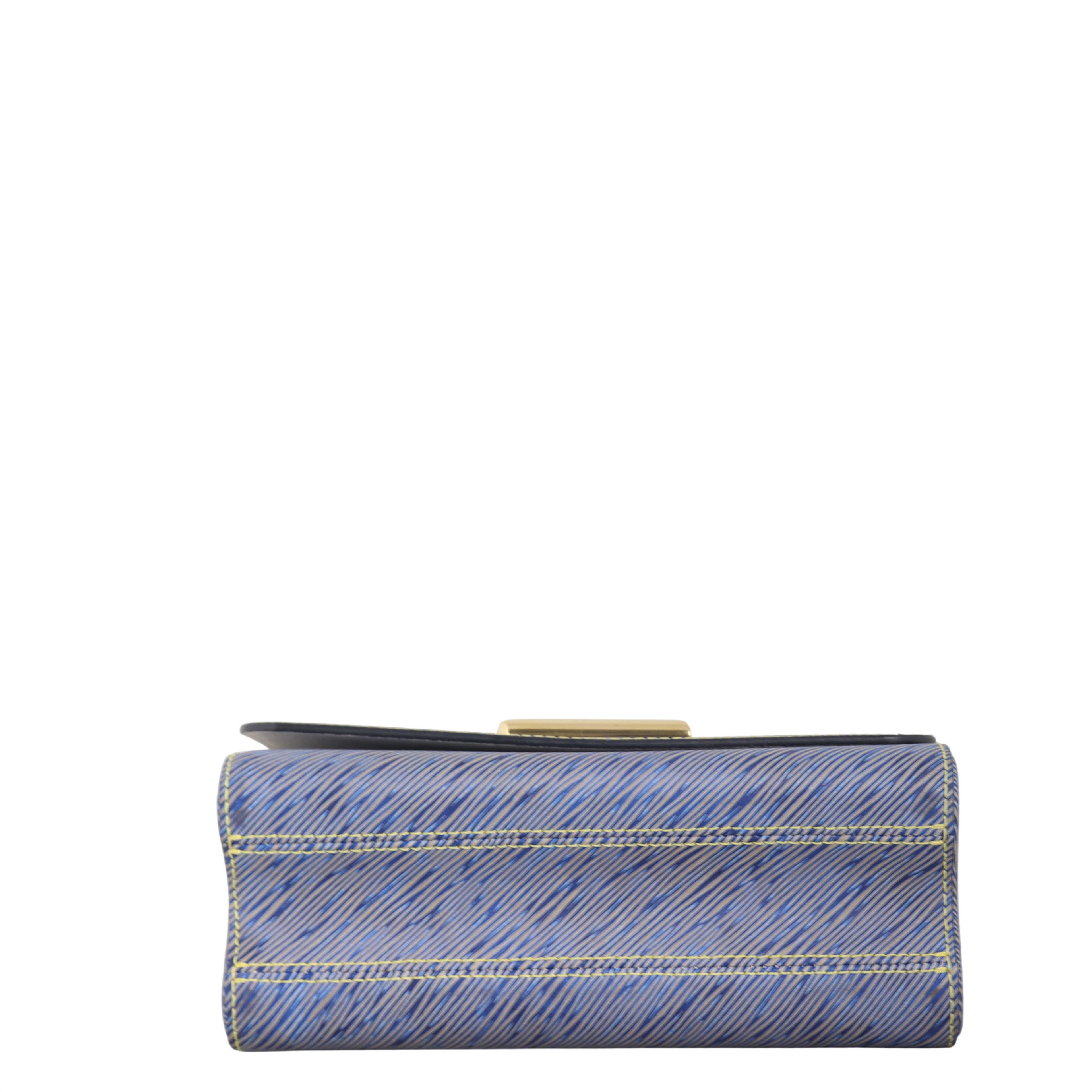 Louis Vuitton Twist MM Epi