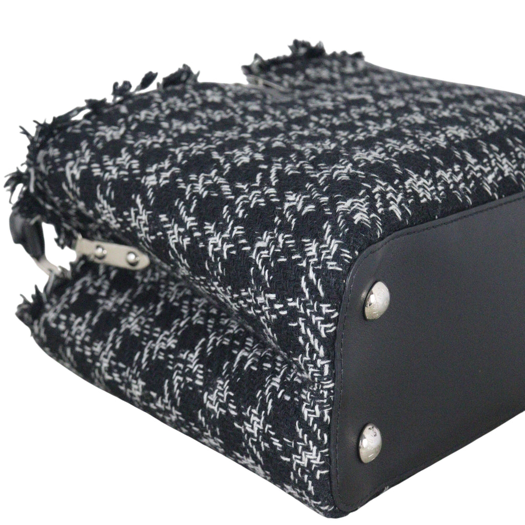 Louis Vuitton Capucines MM Tweed