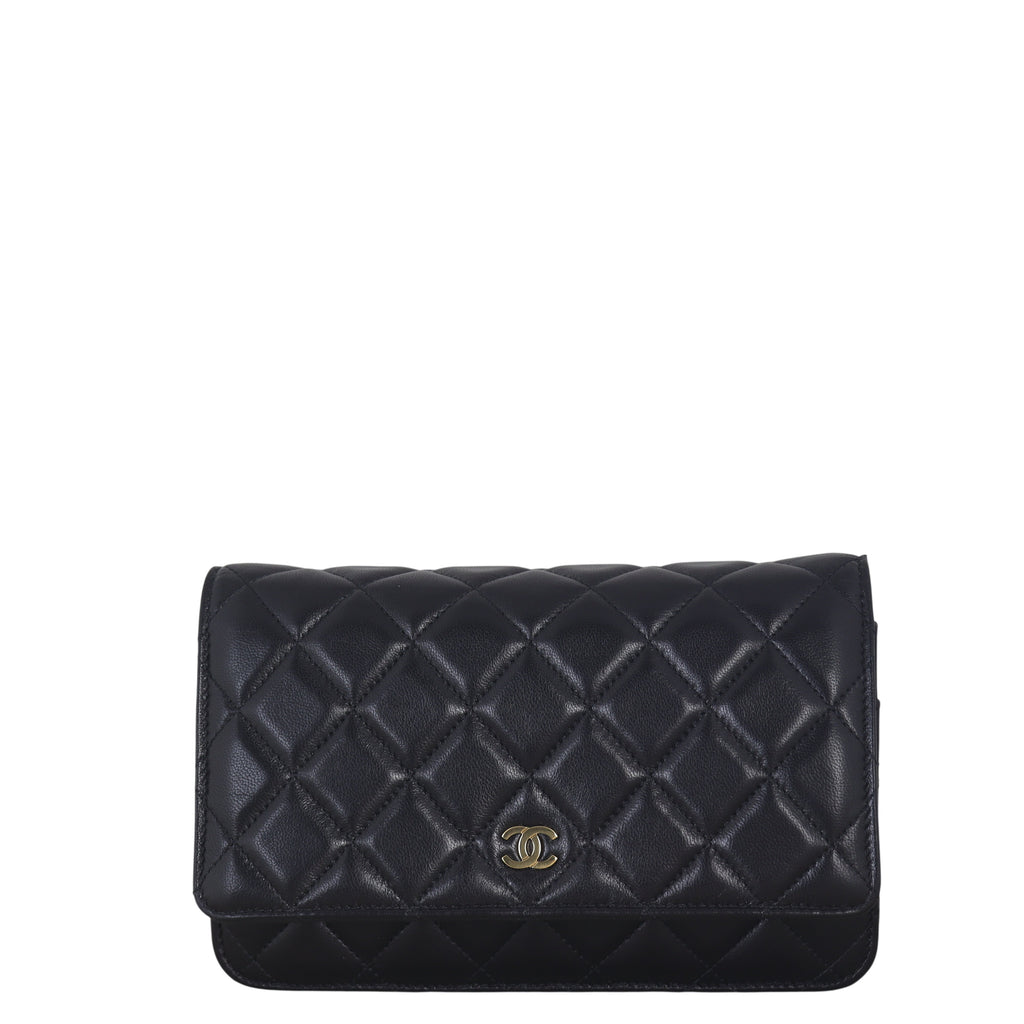 Chanel Classic Wallet on Chain