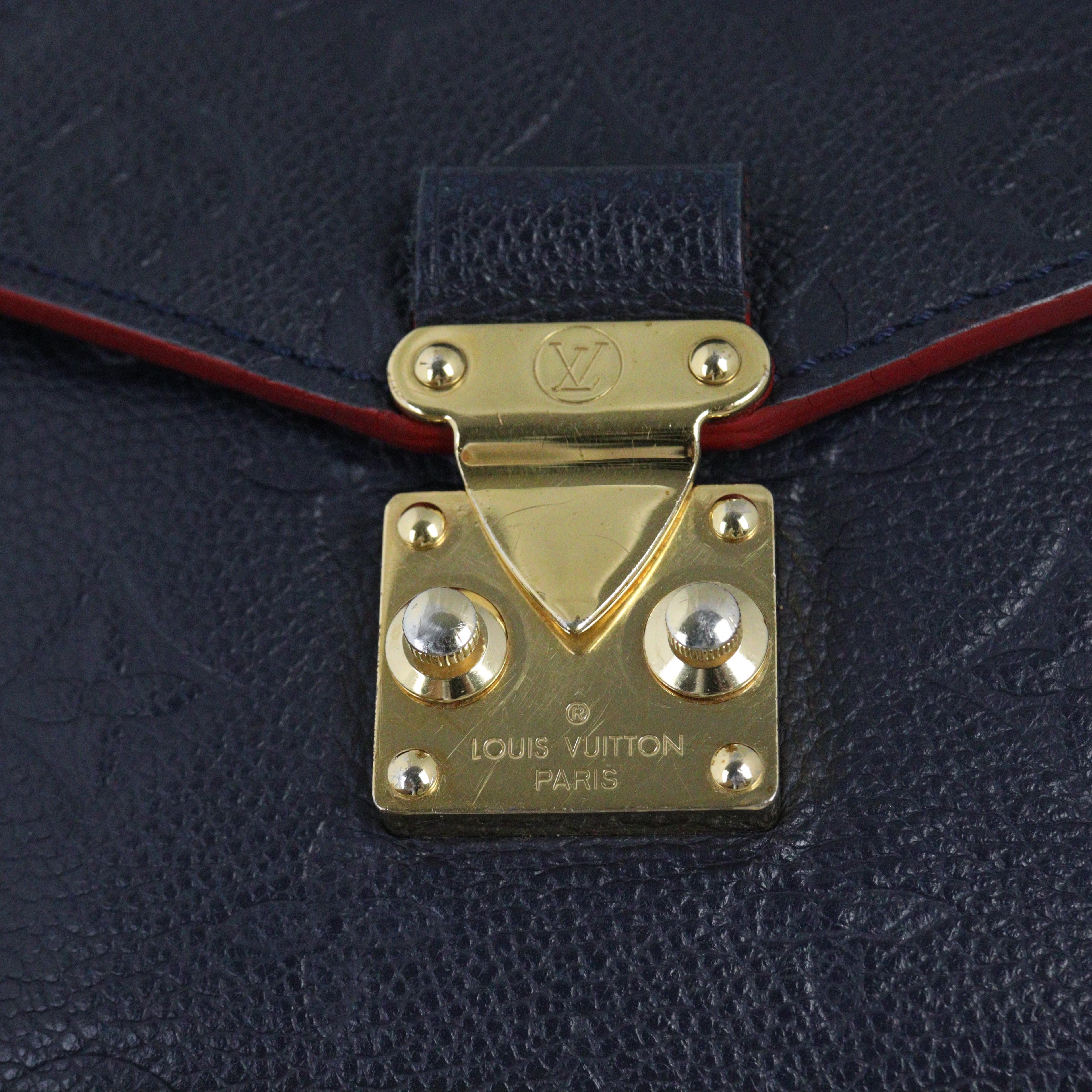 Louis Vuitton Pochette Metis Monogram Empreinte
