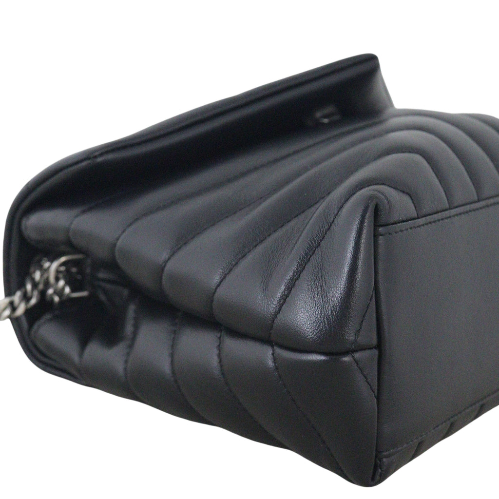 Saint Laurent Loulou Small