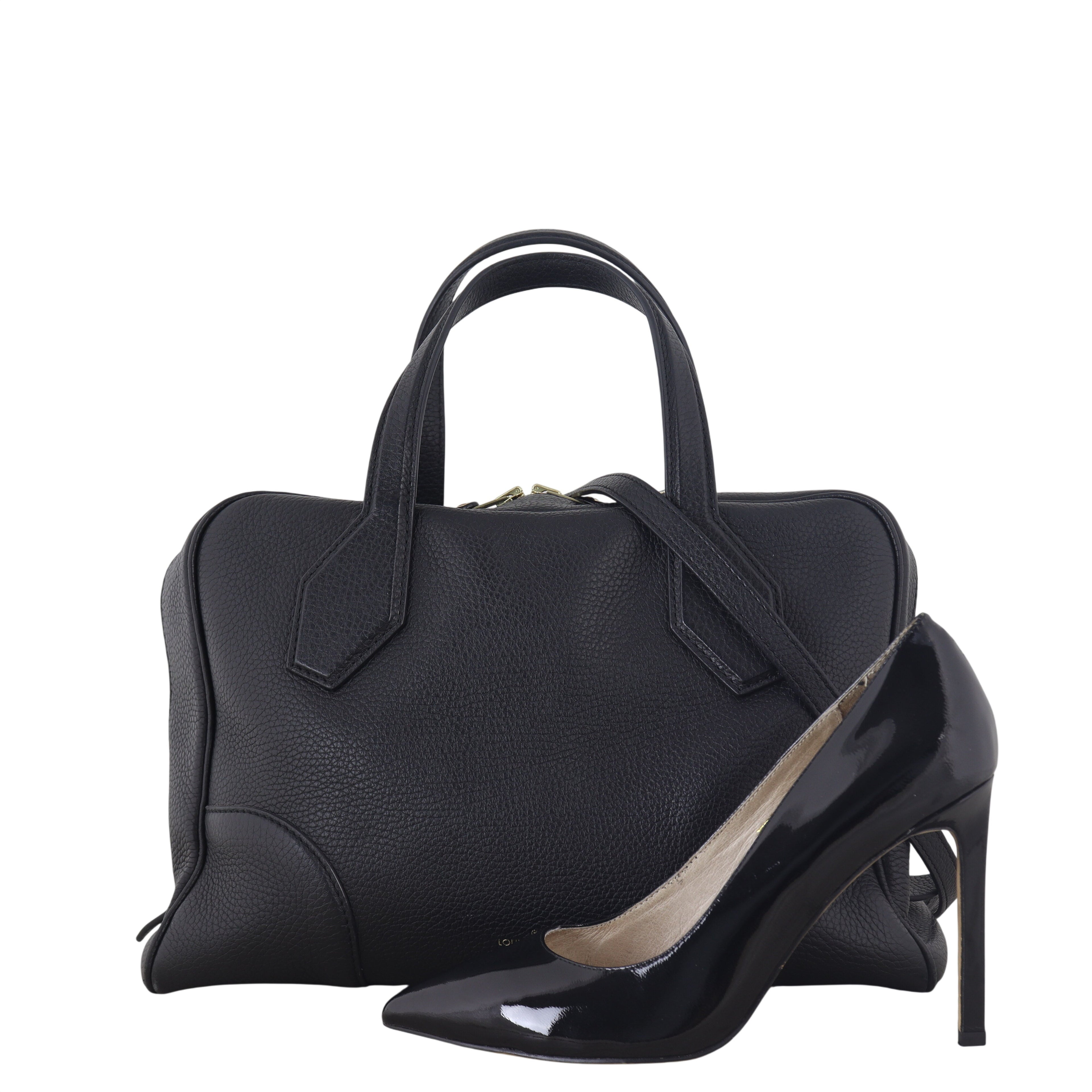 Louis Vuitton Dora Ultra Soft MM Taurillon