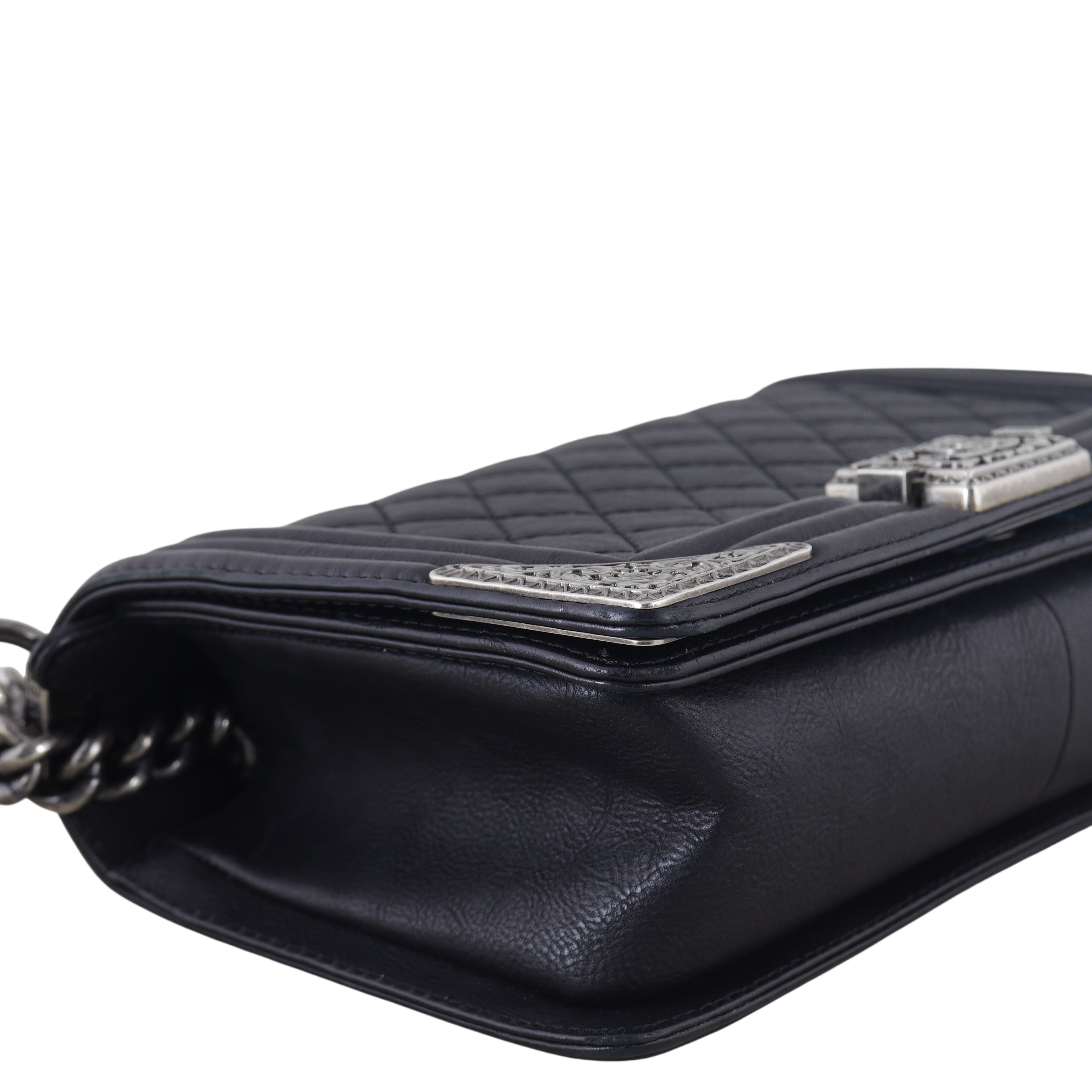 Chanel Boy Old Medium Paris-Dallas