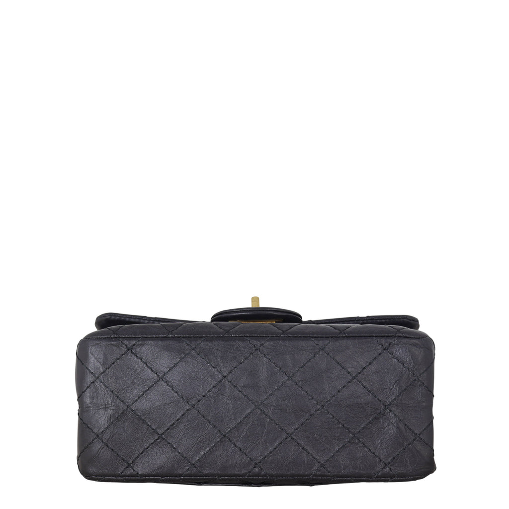 Chanel 2.55 Reissue 224 Single Flap Bag