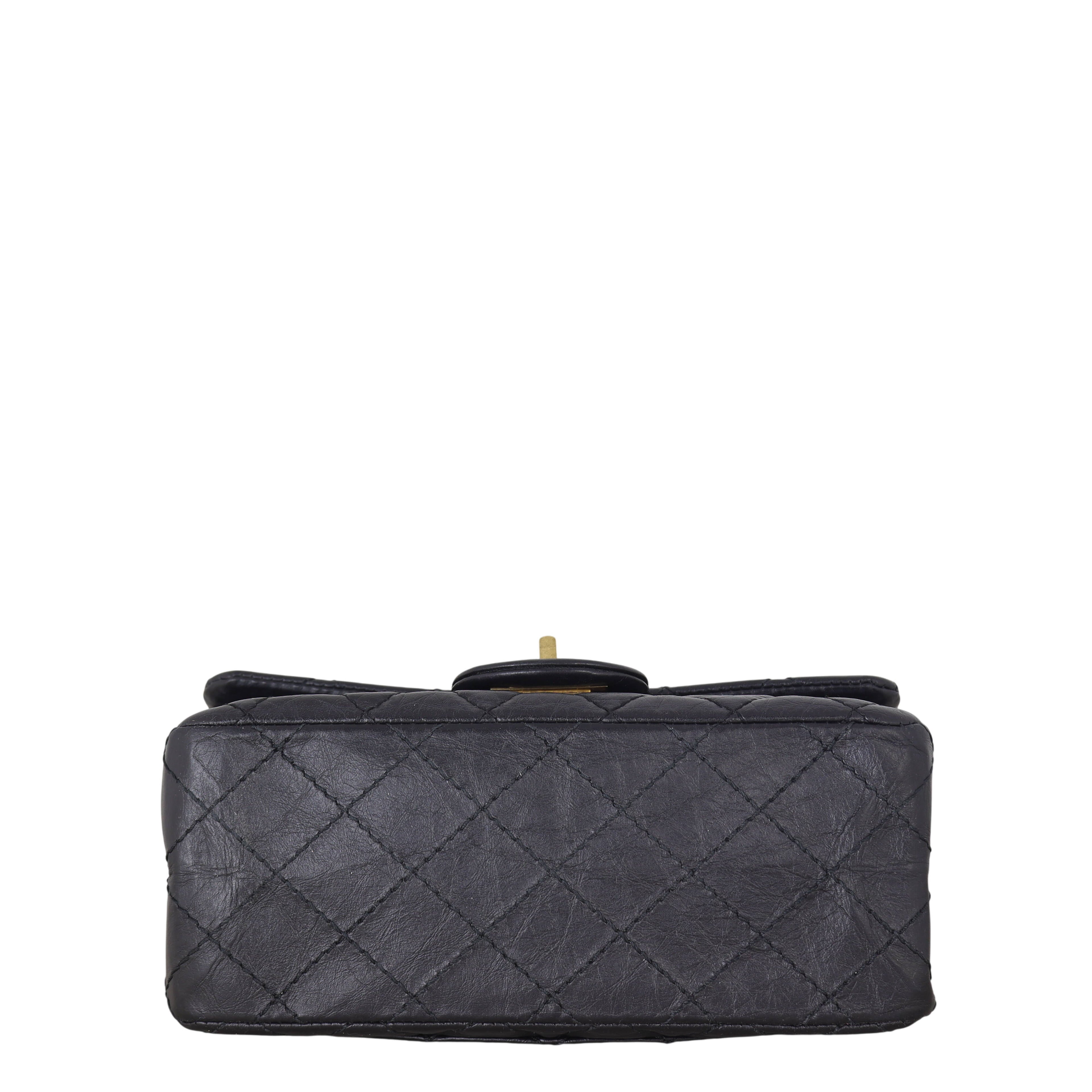 Chanel 2.55 Reissue 224 Single Flap Bag