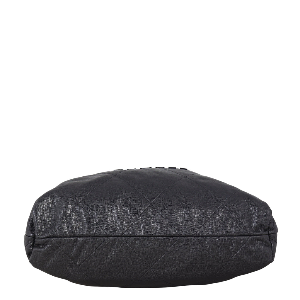 Chanel 22 Hobo Medium