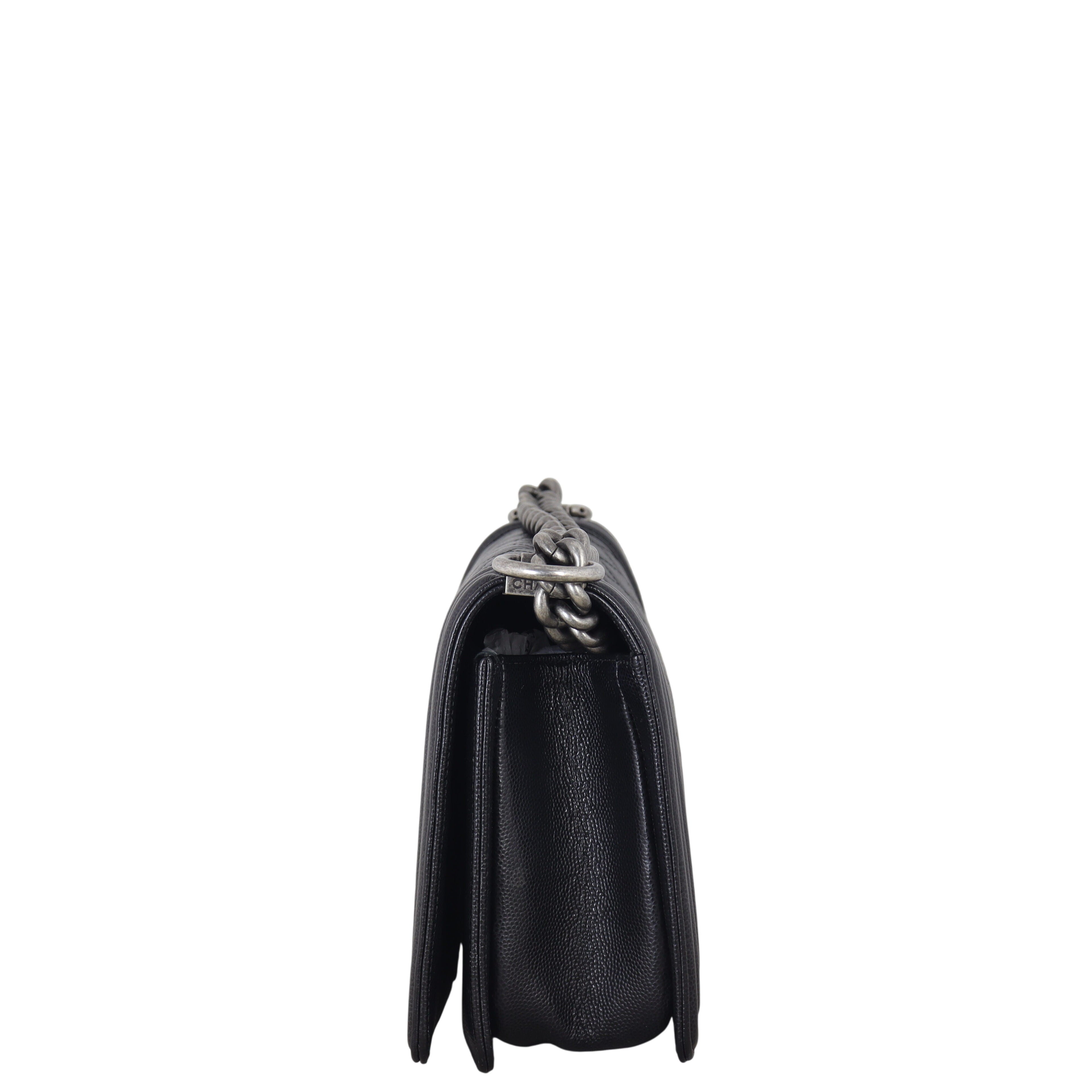 Chanel Boy Old Medium