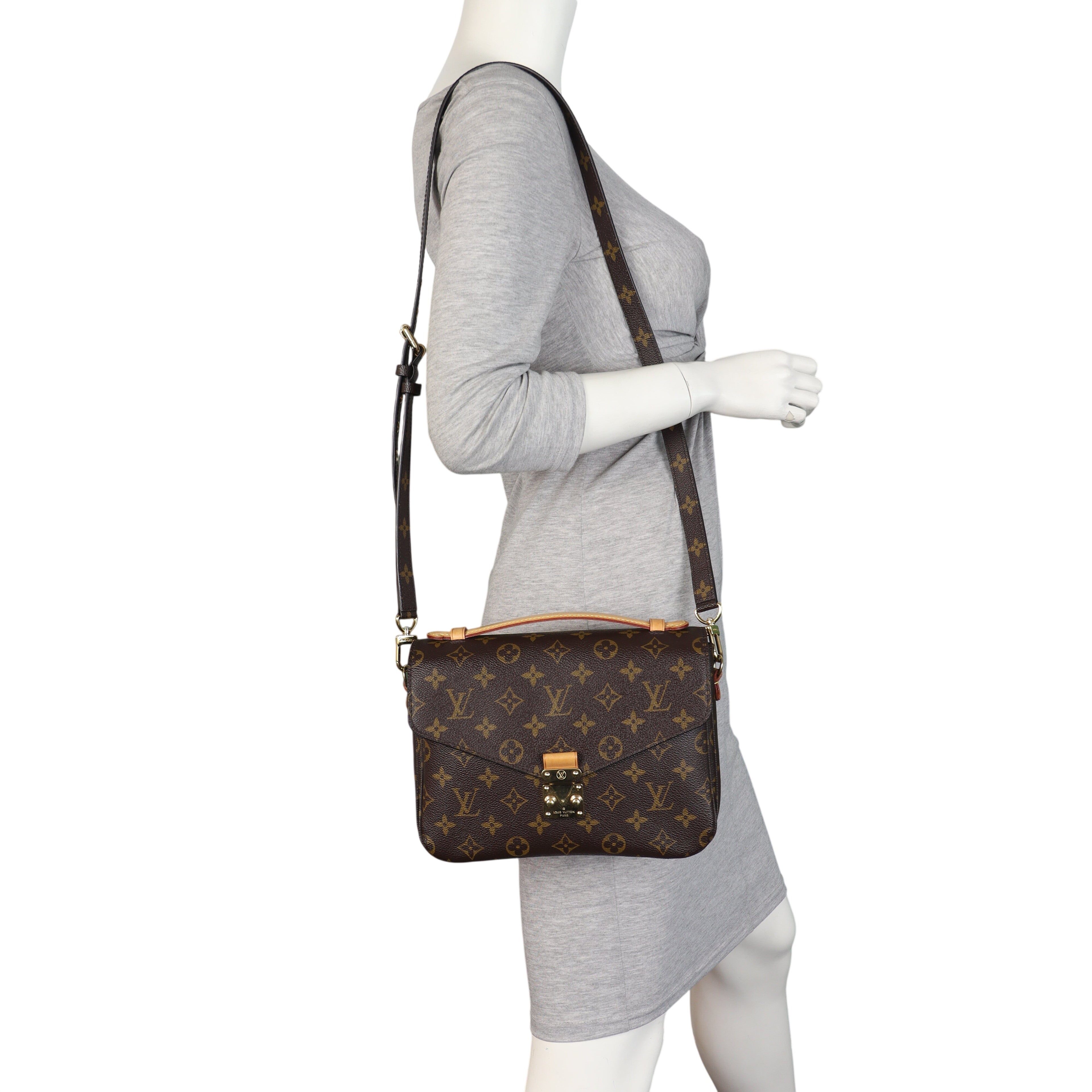Louis Vuitton Pochette Metis Monogram