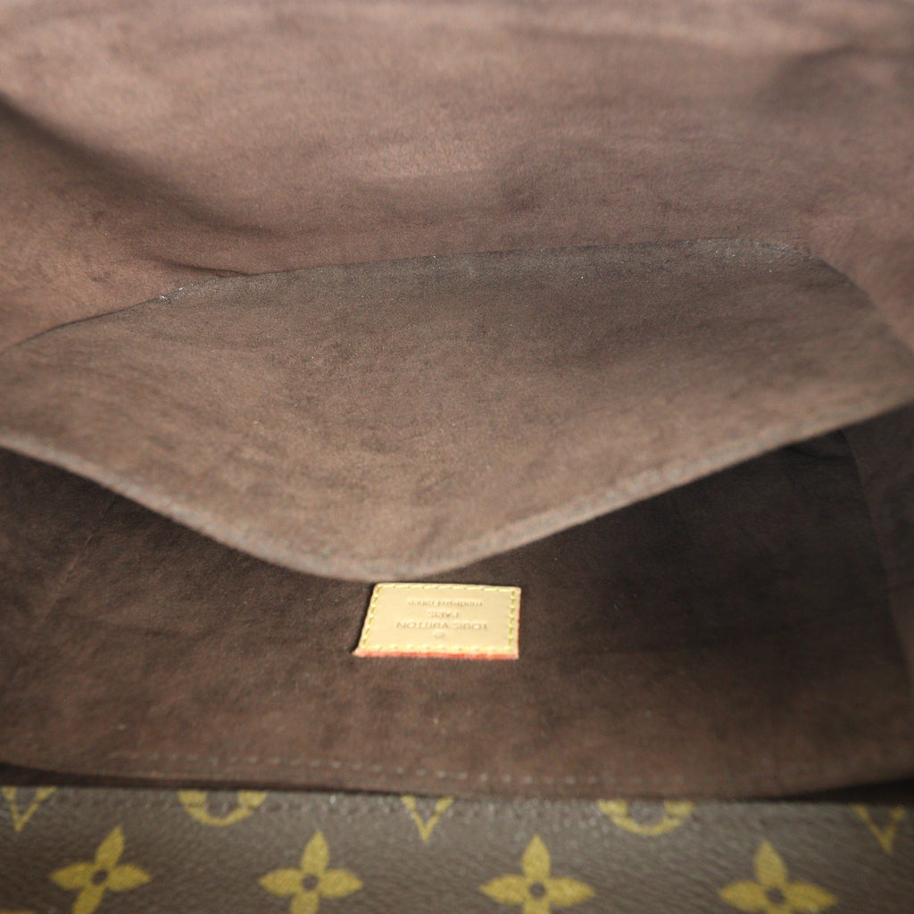 Louis Vuitton Pochette Metis Monogram