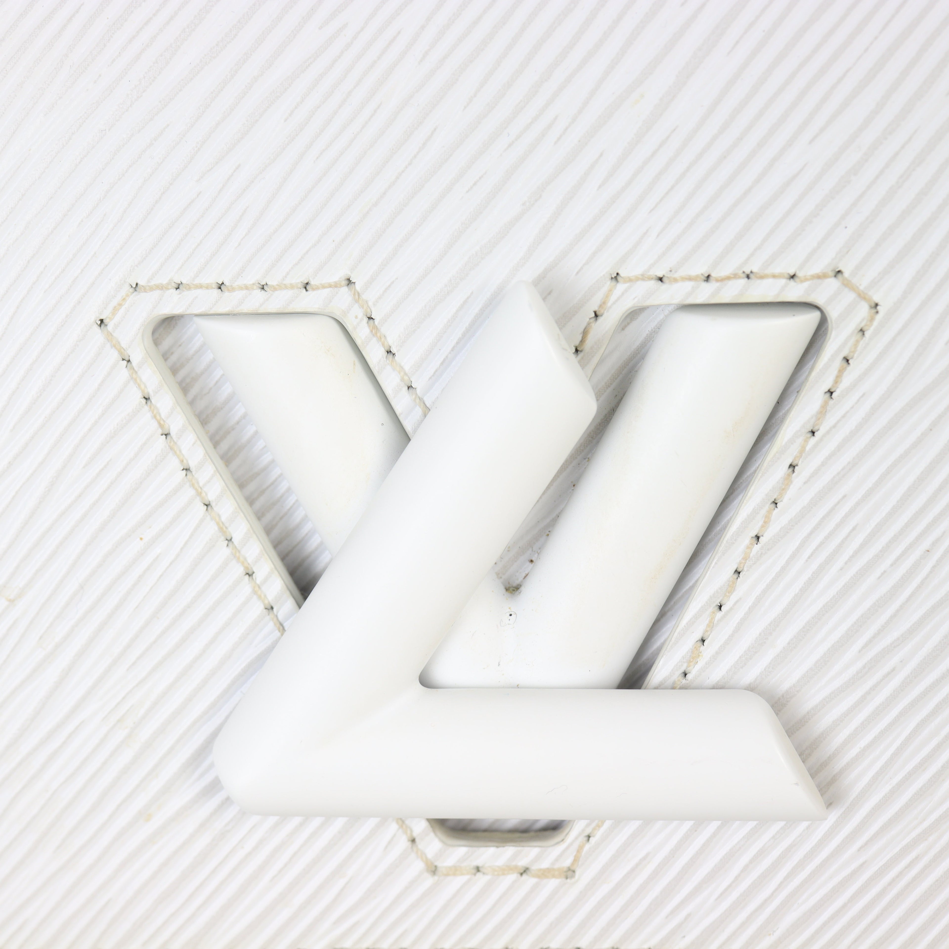 Louis Vuitton Twist PM Epi