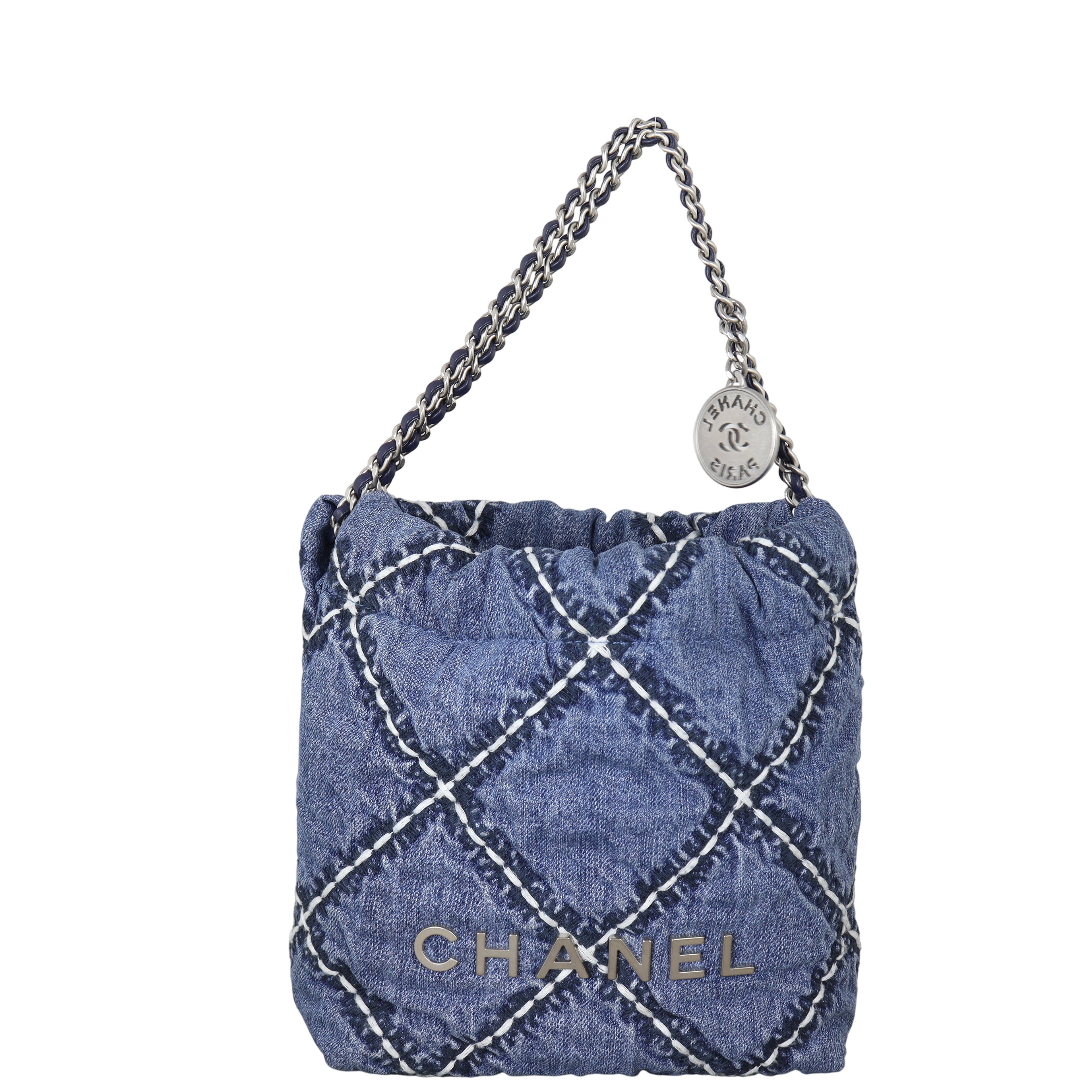 Chanel 22 Hobo Mini