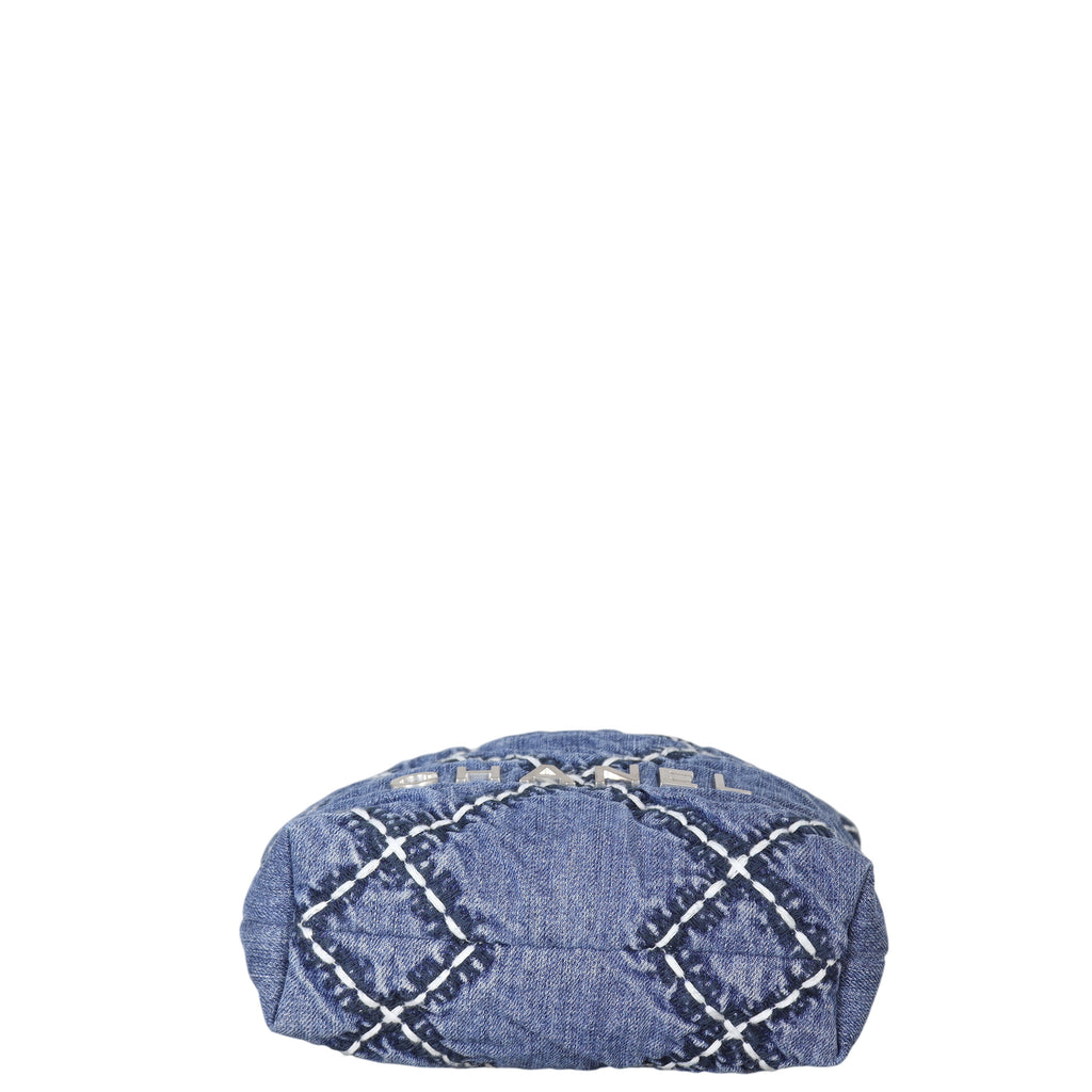 Chanel 22 Hobo Mini