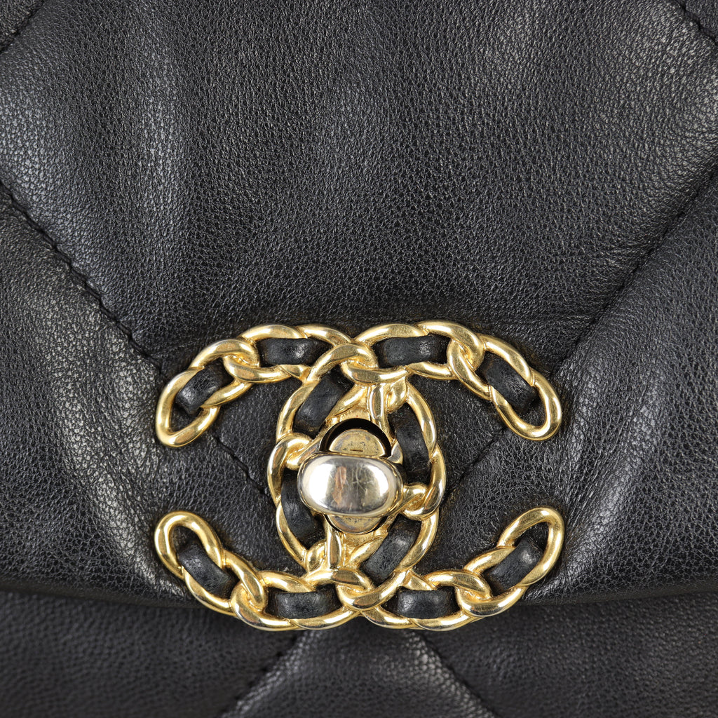 Chanel 19 Flap Bag Medium