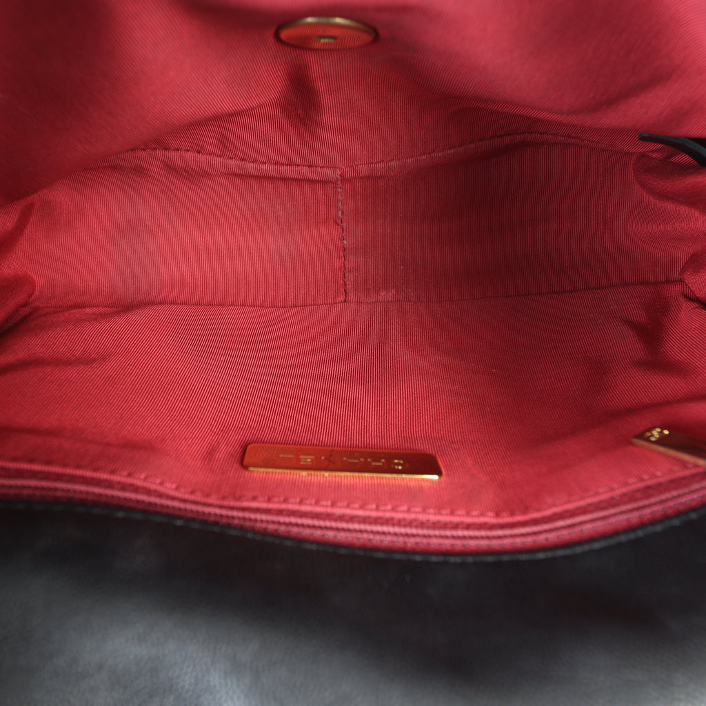 Chanel 19 Flap Bag Medium