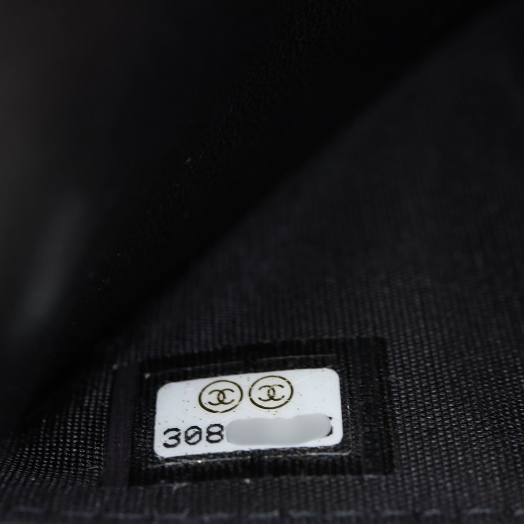 Chanel 19 Wallet on Chain