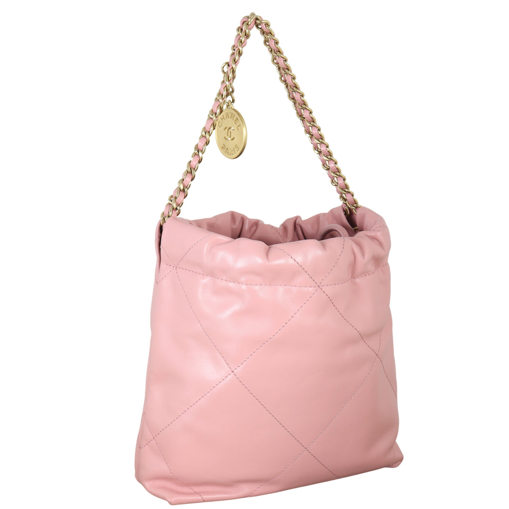 Chanel 22 Hobo Mini