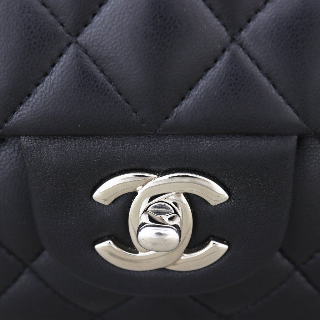 Chanel Classic Double Flap Medium Lambskin