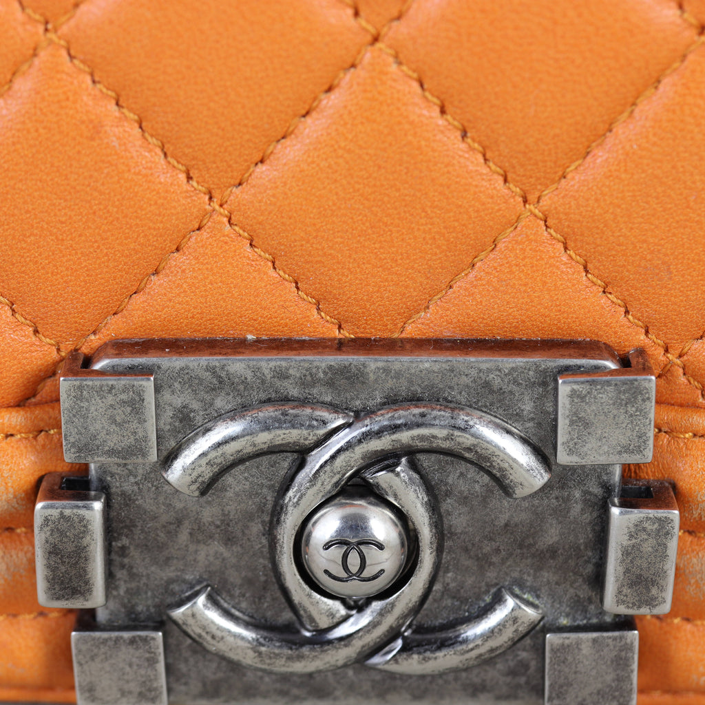 Chanel Boy Old Medium