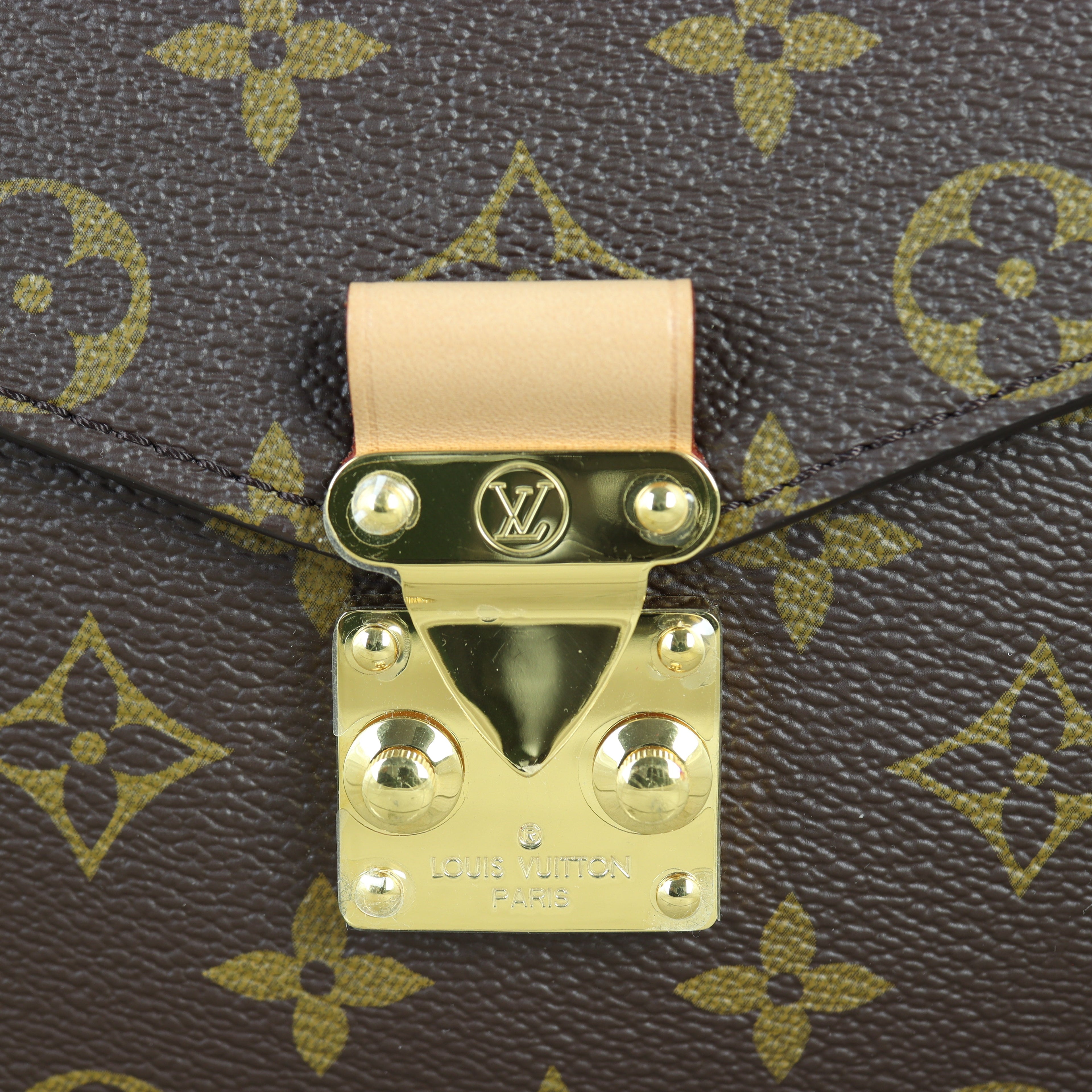 Louis Vuitton Pochette Metis Monogram