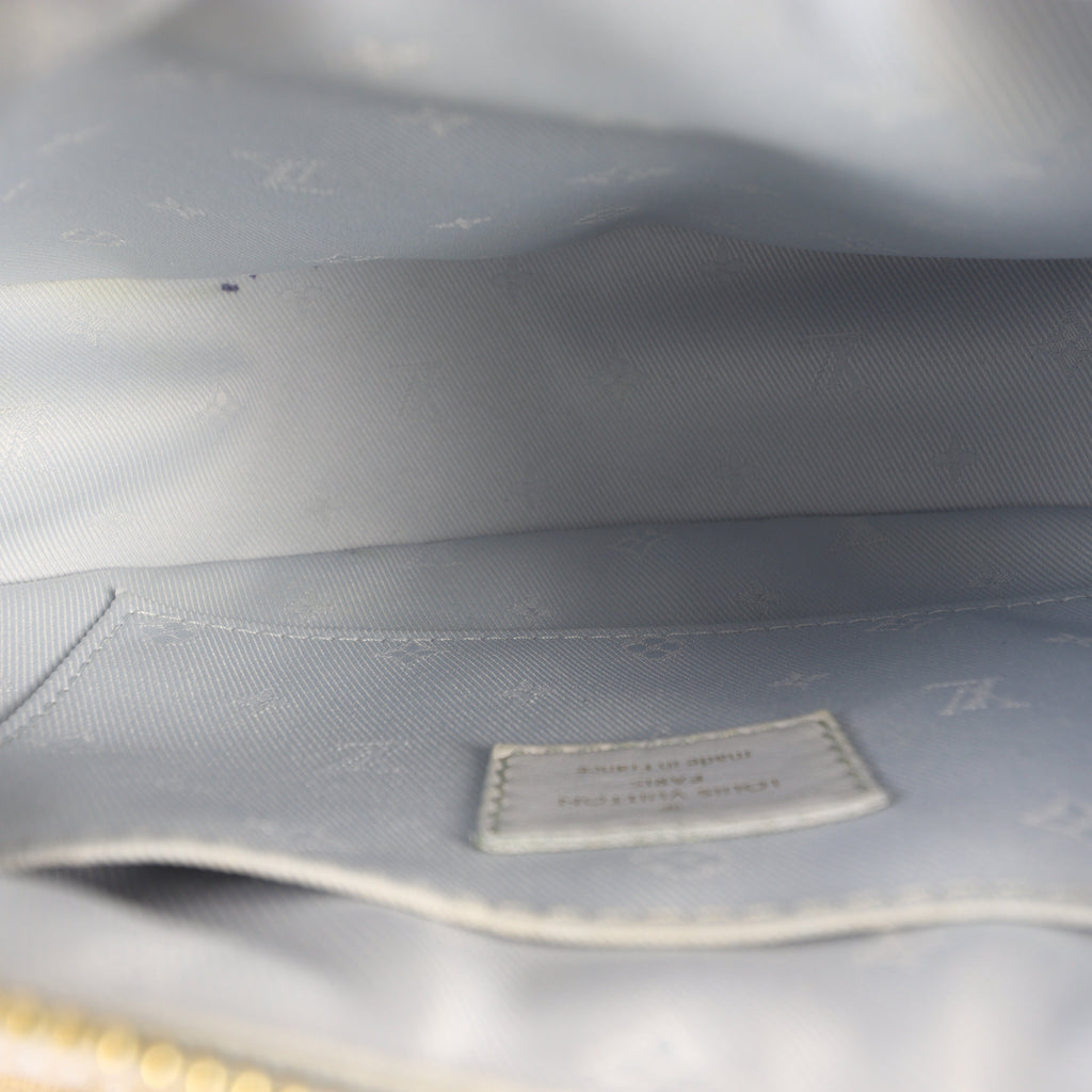 Louis Vuitton Over The Moon Bubblegram