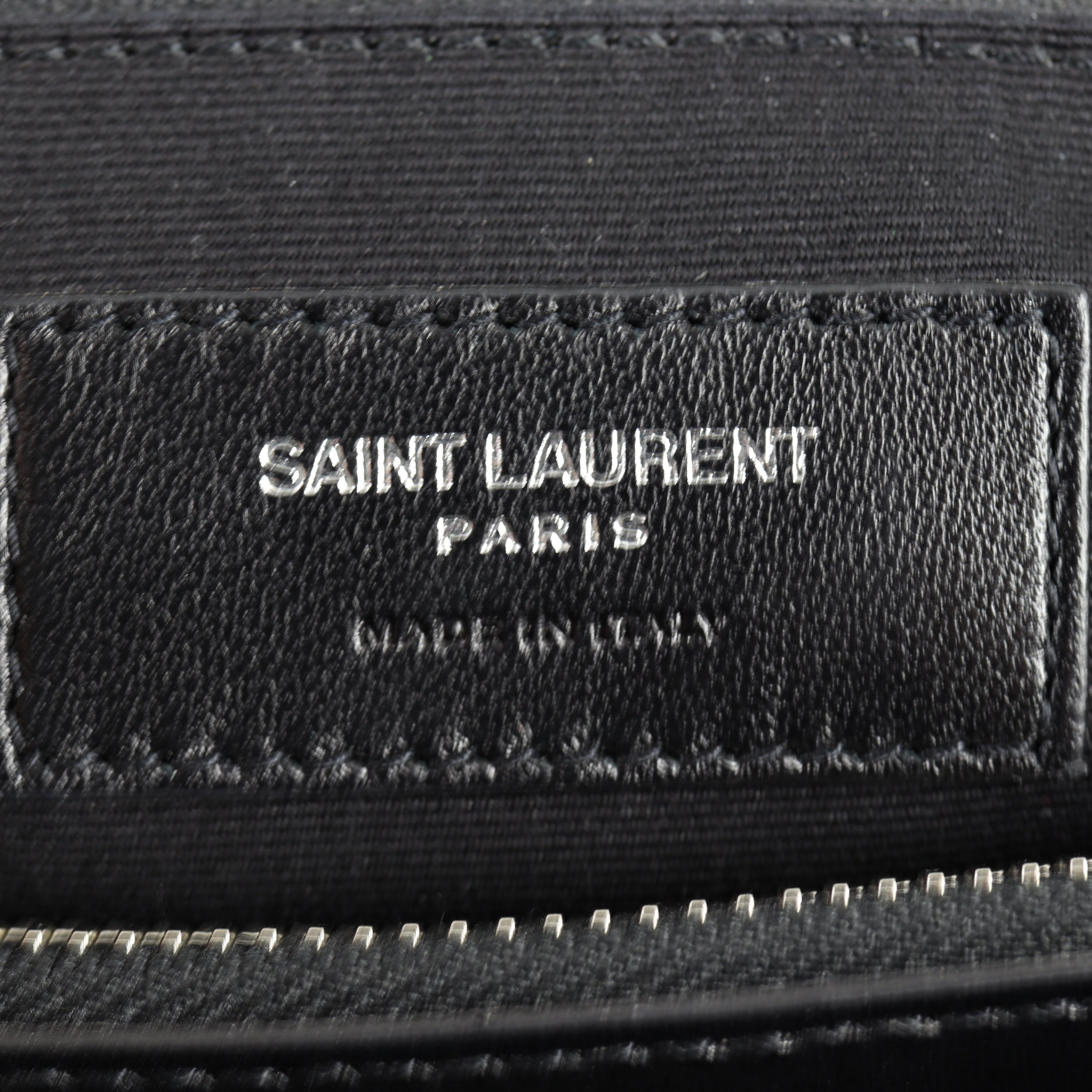 Saint Laurent Loulou Medium